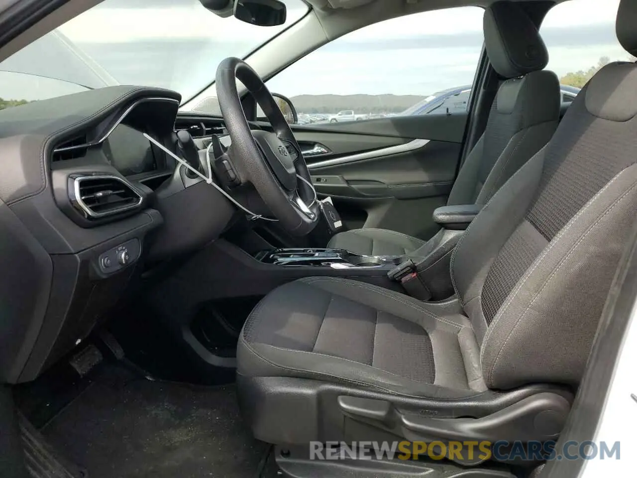 7 Photograph of a damaged car 1G1FY6S03P4102388 CHEVROLET BOLT 2023