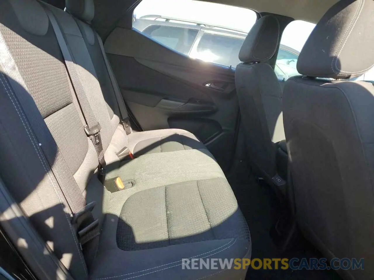 10 Photograph of a damaged car 1G1FY6S03P4130014 CHEVROLET BOLT 2023