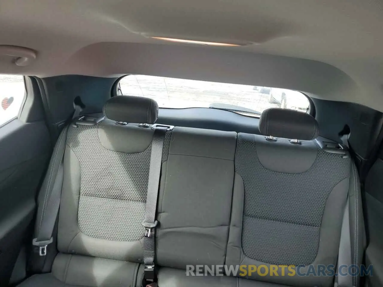 10 Photograph of a damaged car 1G1FY6S03P4205097 CHEVROLET BOLT 2023