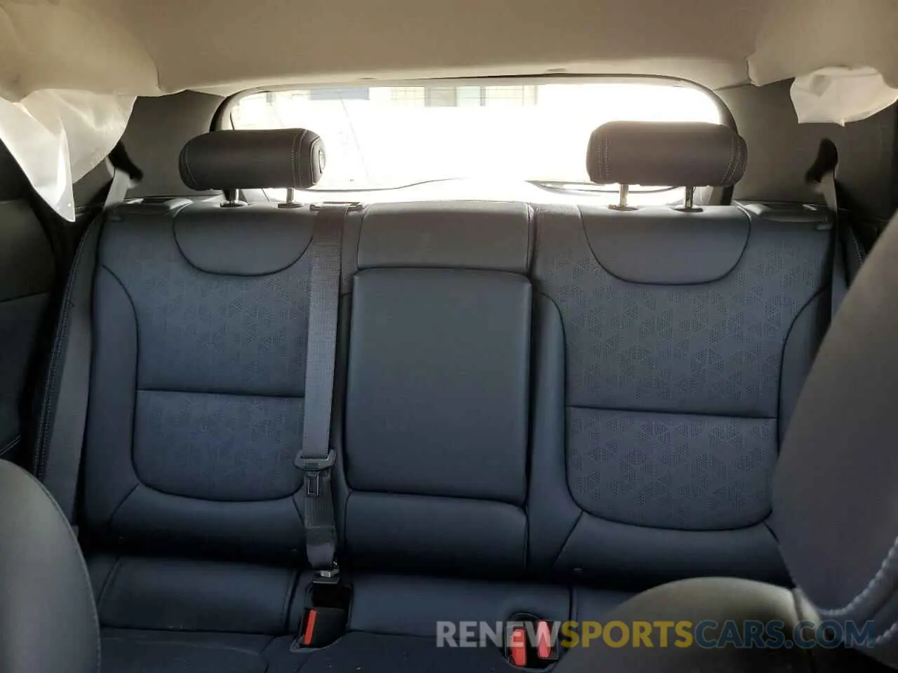 10 Photograph of a damaged car 1G1FY6S04P4184633 CHEVROLET BOLT 2023