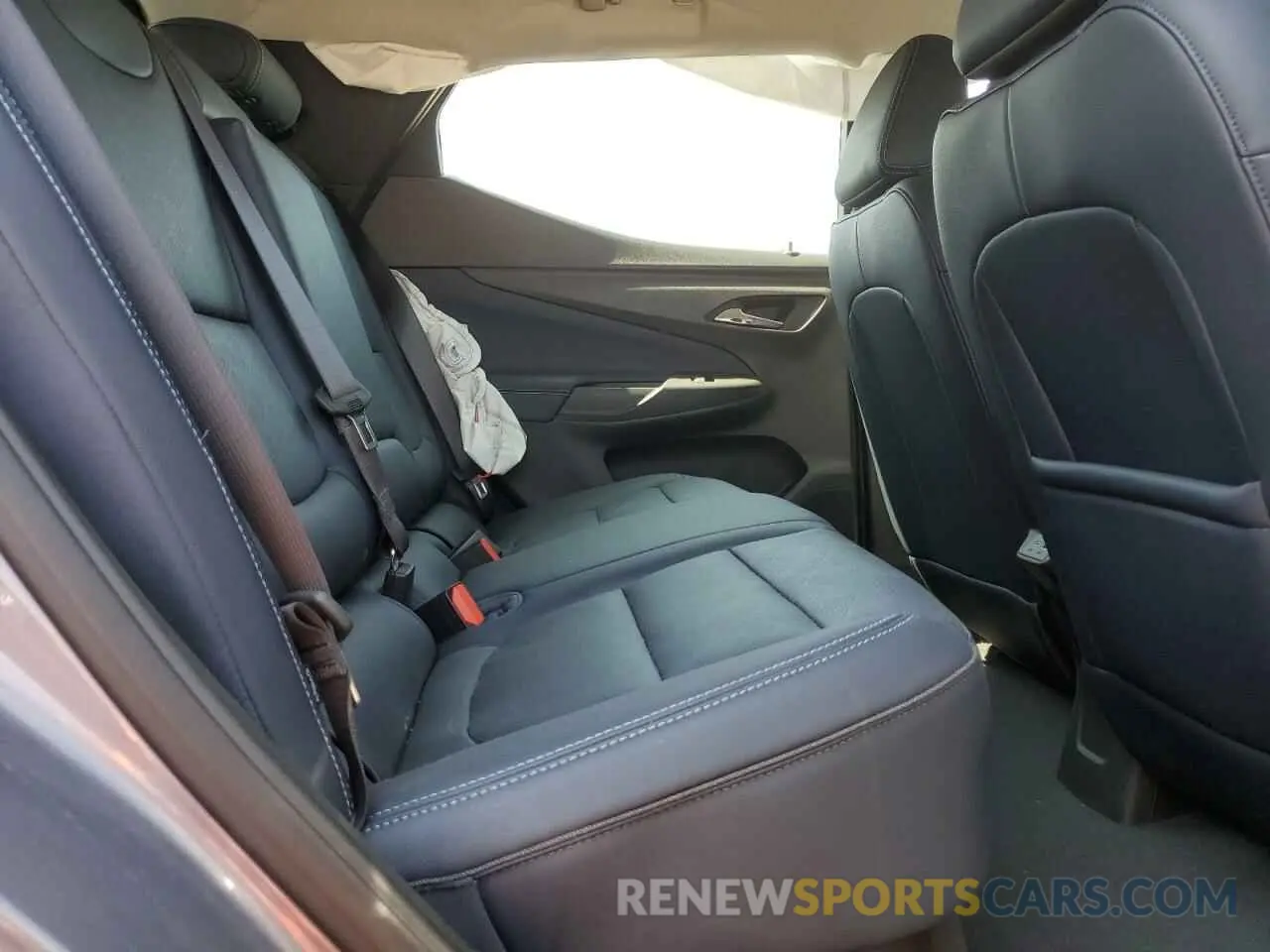 11 Photograph of a damaged car 1G1FY6S04P4184633 CHEVROLET BOLT 2023
