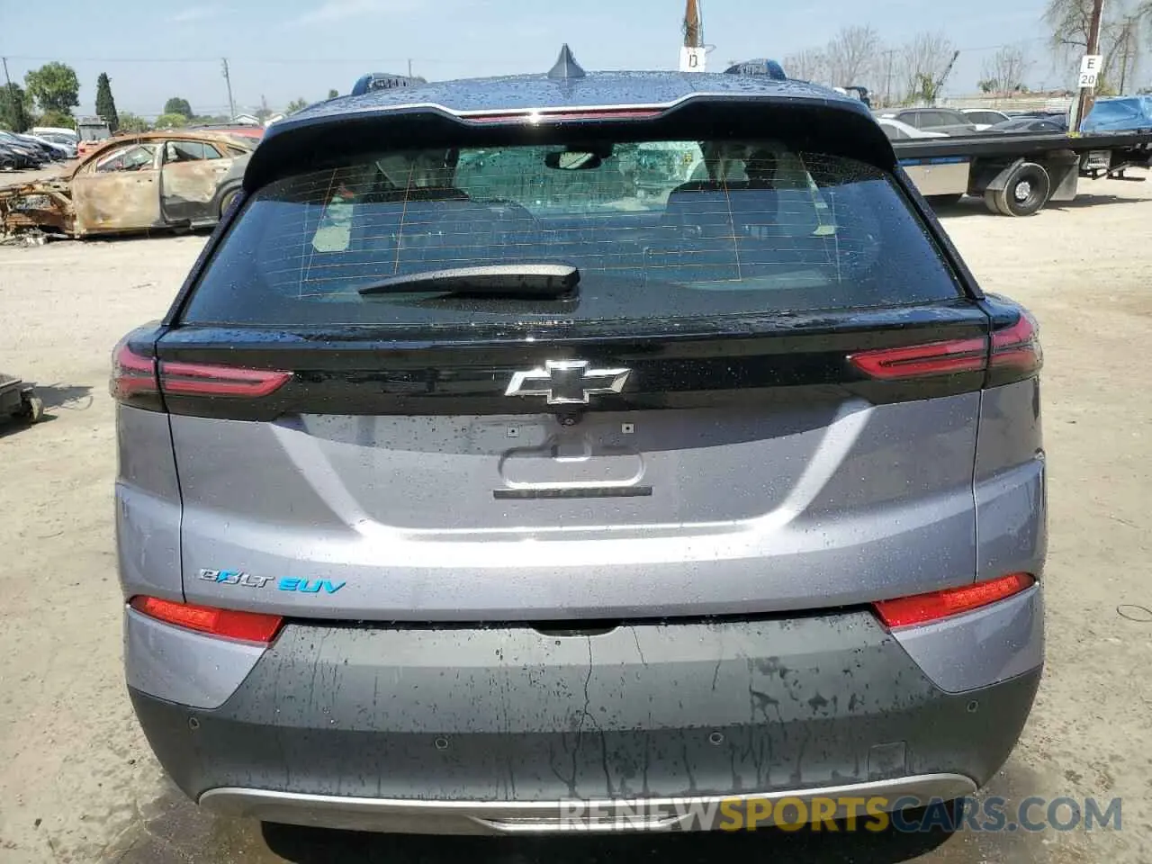 6 Photograph of a damaged car 1G1FY6S04P4184633 CHEVROLET BOLT 2023
