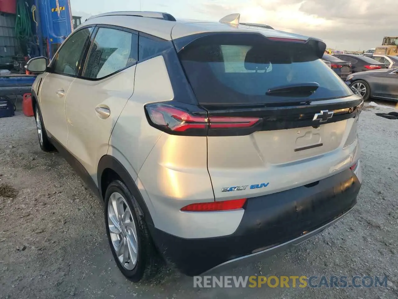 2 Photograph of a damaged car 1G1FY6S06P4164559 CHEVROLET BOLT 2023