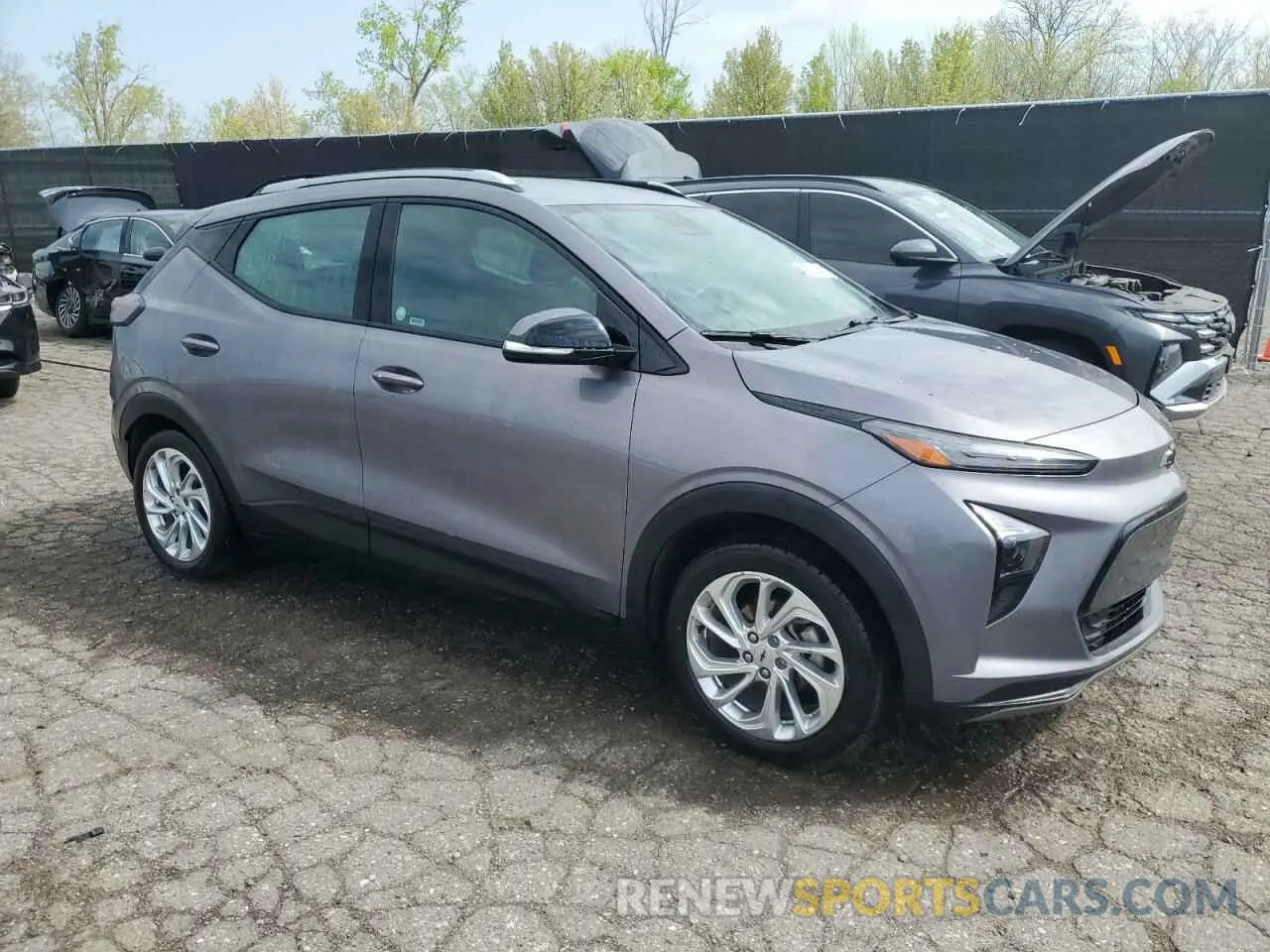 4 Photograph of a damaged car 1G1FY6S08P4155832 CHEVROLET BOLT 2023