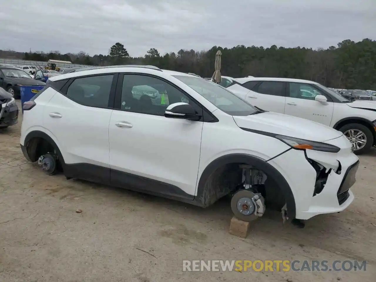 4 Photograph of a damaged car 1G1FY6S08P4198129 CHEVROLET BOLT 2023