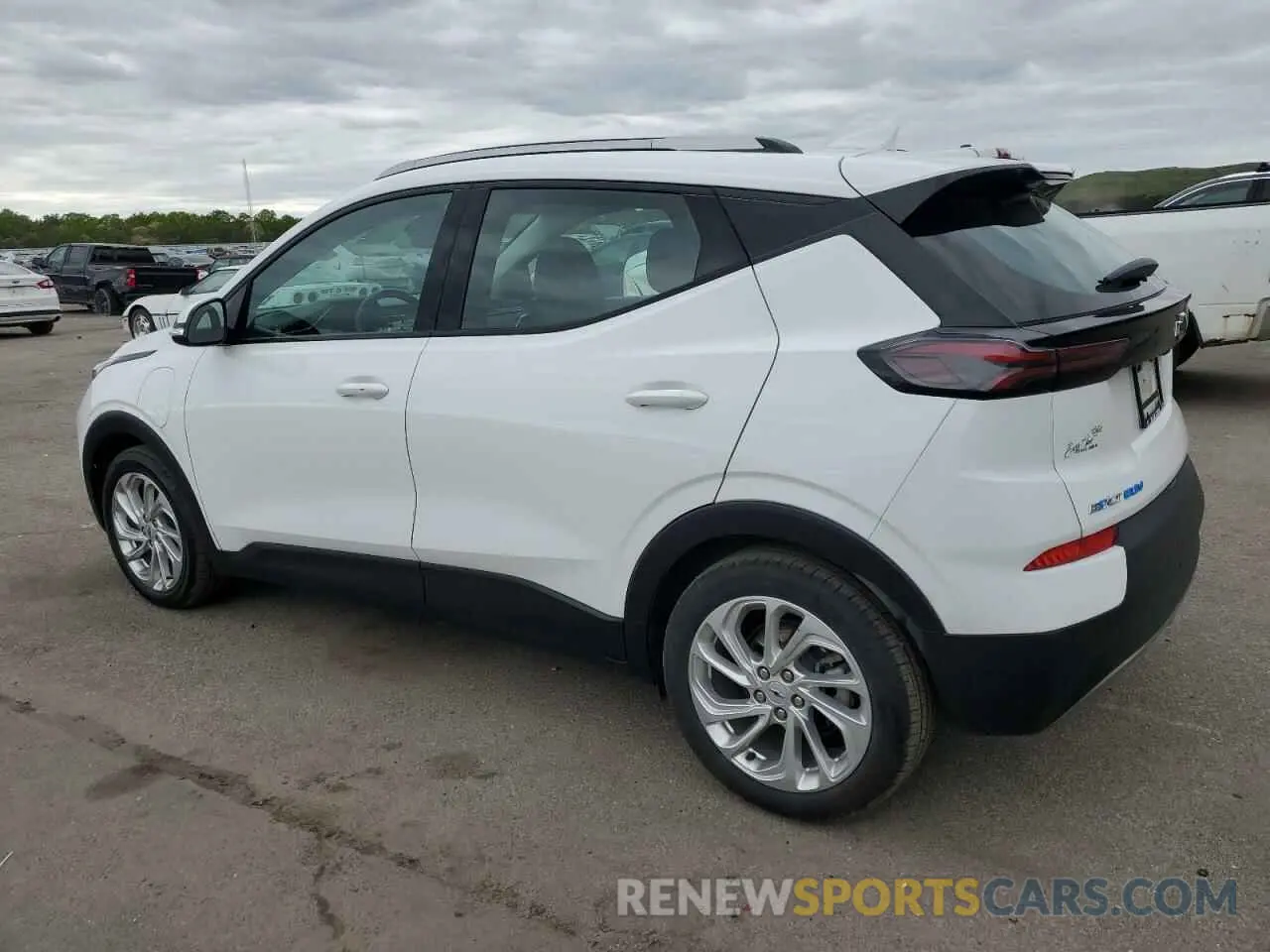 2 Photograph of a damaged car 1G1FY6S0XP4132293 CHEVROLET BOLT 2023