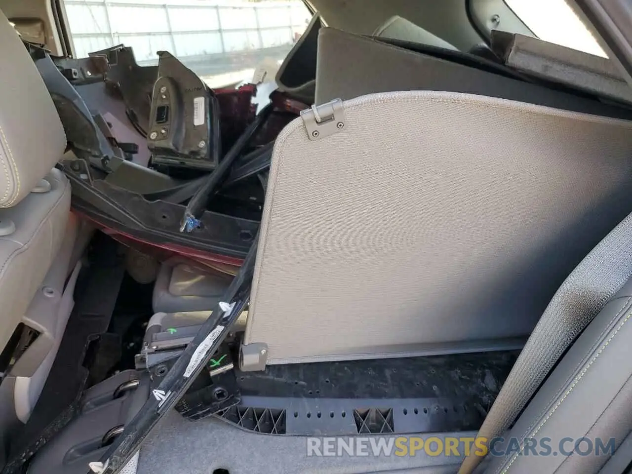 12 Photograph of a damaged car 1G1FZ6S02P4170887 CHEVROLET BOLT 2023