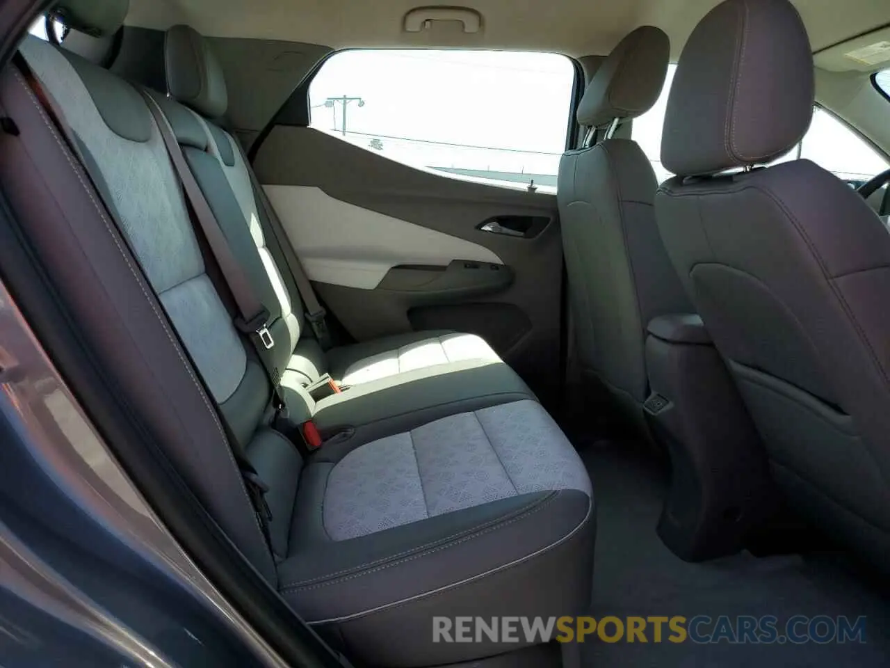 11 Photograph of a damaged car 1G1FZ6S02P4194557 CHEVROLET BOLT 2023