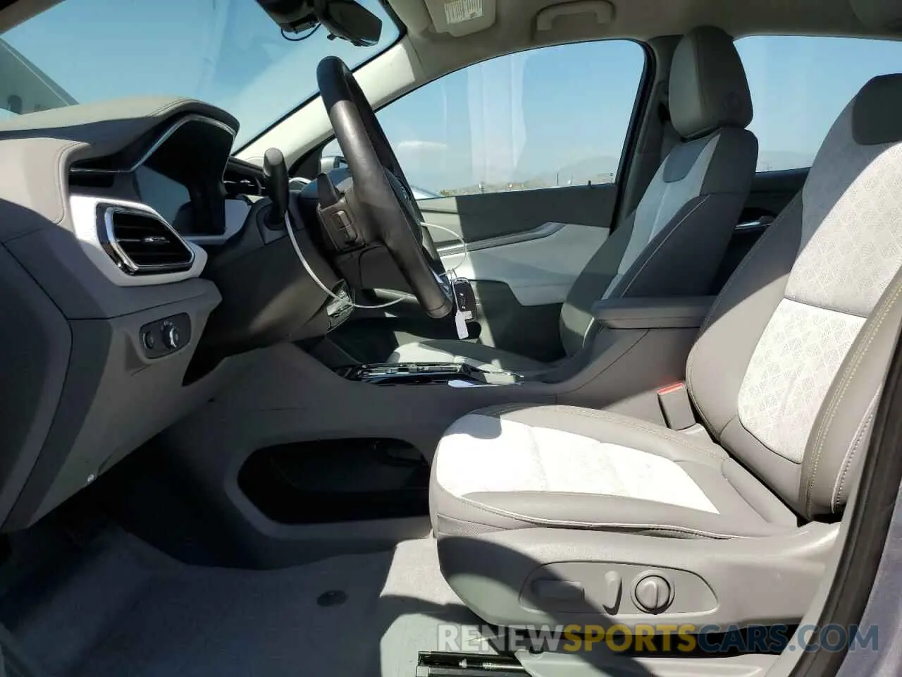 7 Photograph of a damaged car 1G1FZ6S02P4194557 CHEVROLET BOLT 2023