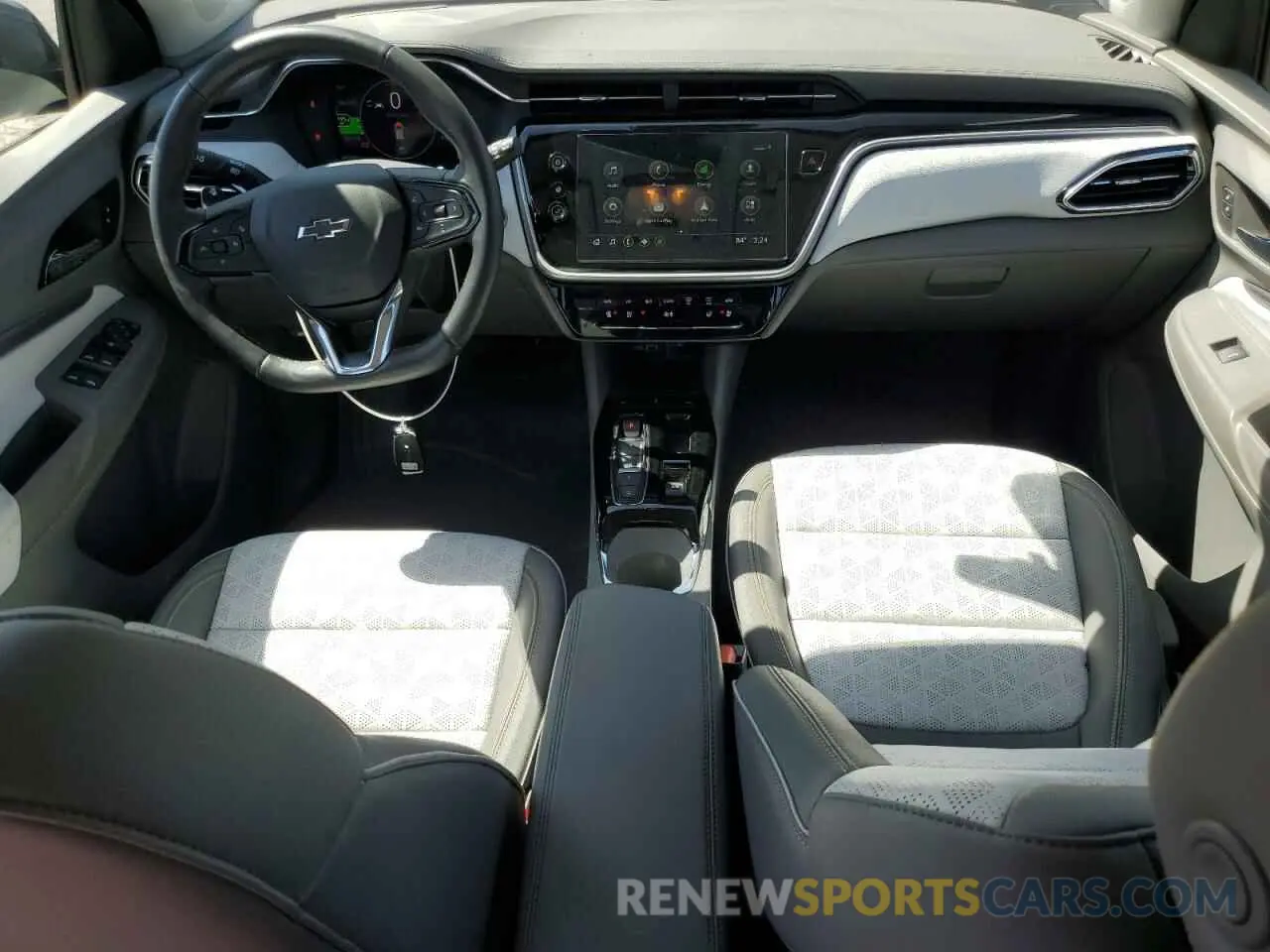 8 Photograph of a damaged car 1G1FZ6S02P4194557 CHEVROLET BOLT 2023