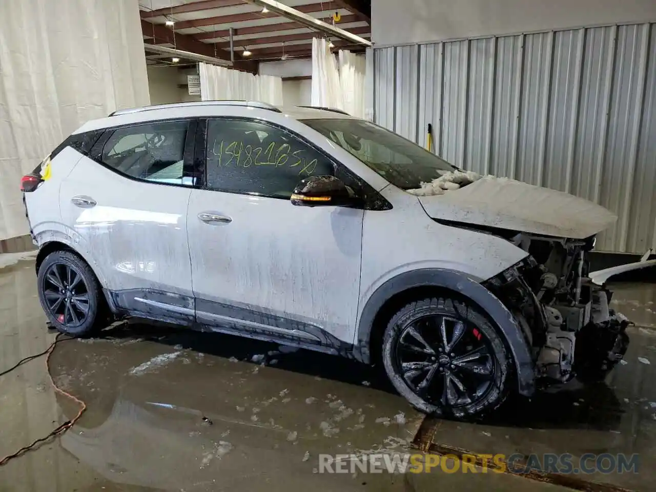 4 Photograph of a damaged car 1G1FZ6S07P4106733 CHEVROLET BOLT 2023