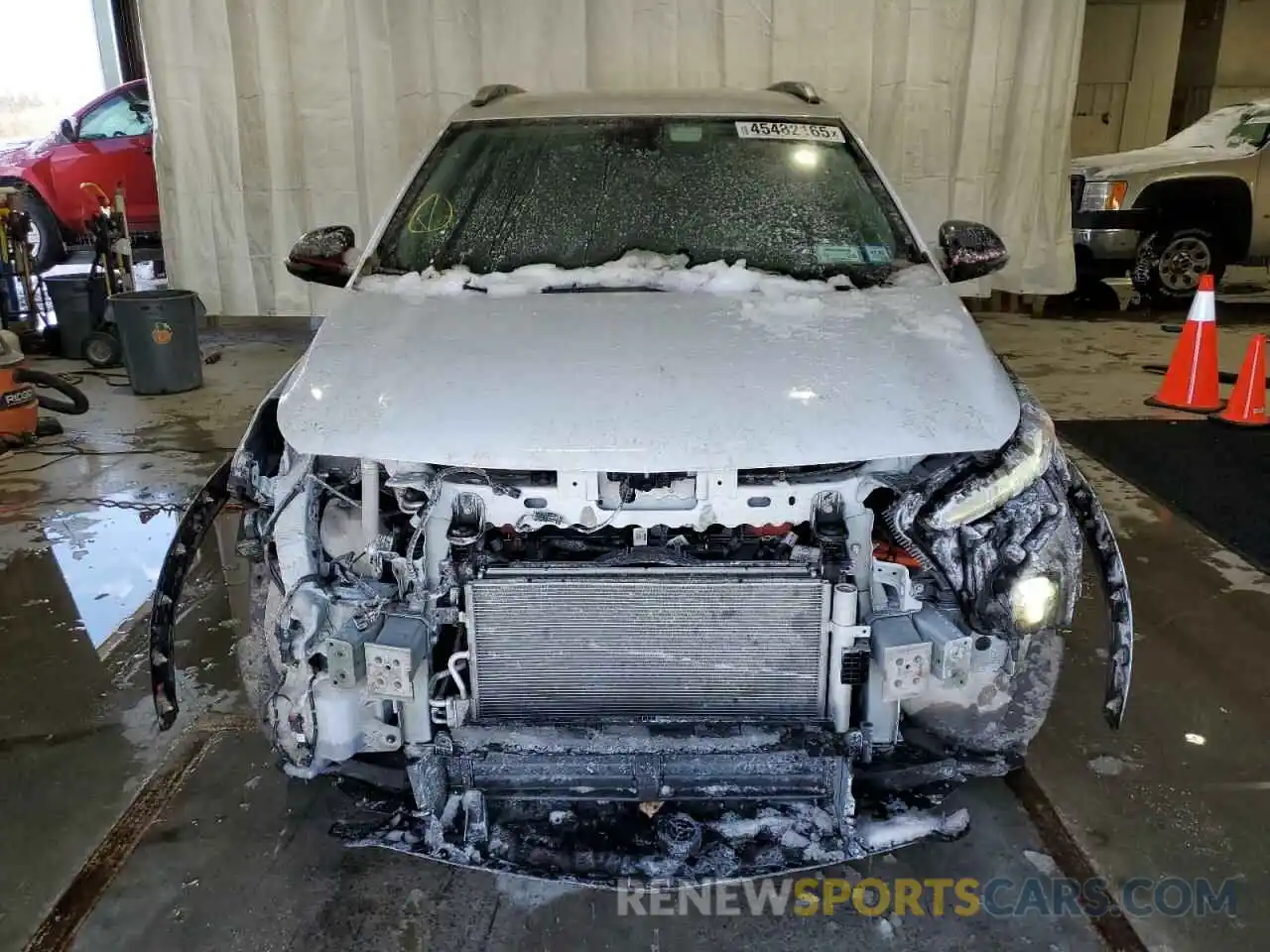 5 Photograph of a damaged car 1G1FZ6S07P4106733 CHEVROLET BOLT 2023