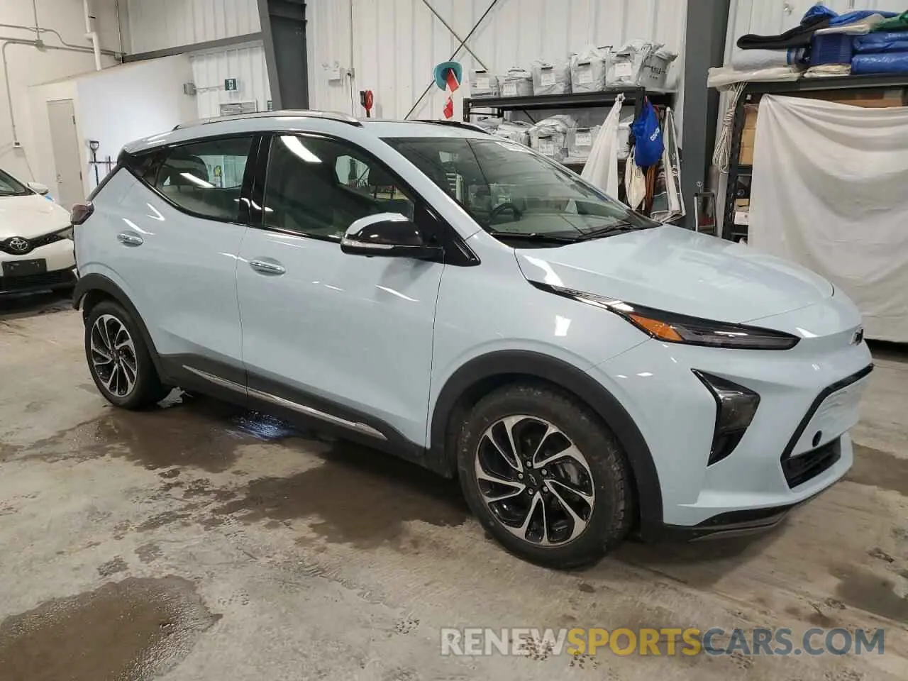 4 Photograph of a damaged car 1G1FZ6S0XP4179028 CHEVROLET BOLT 2023