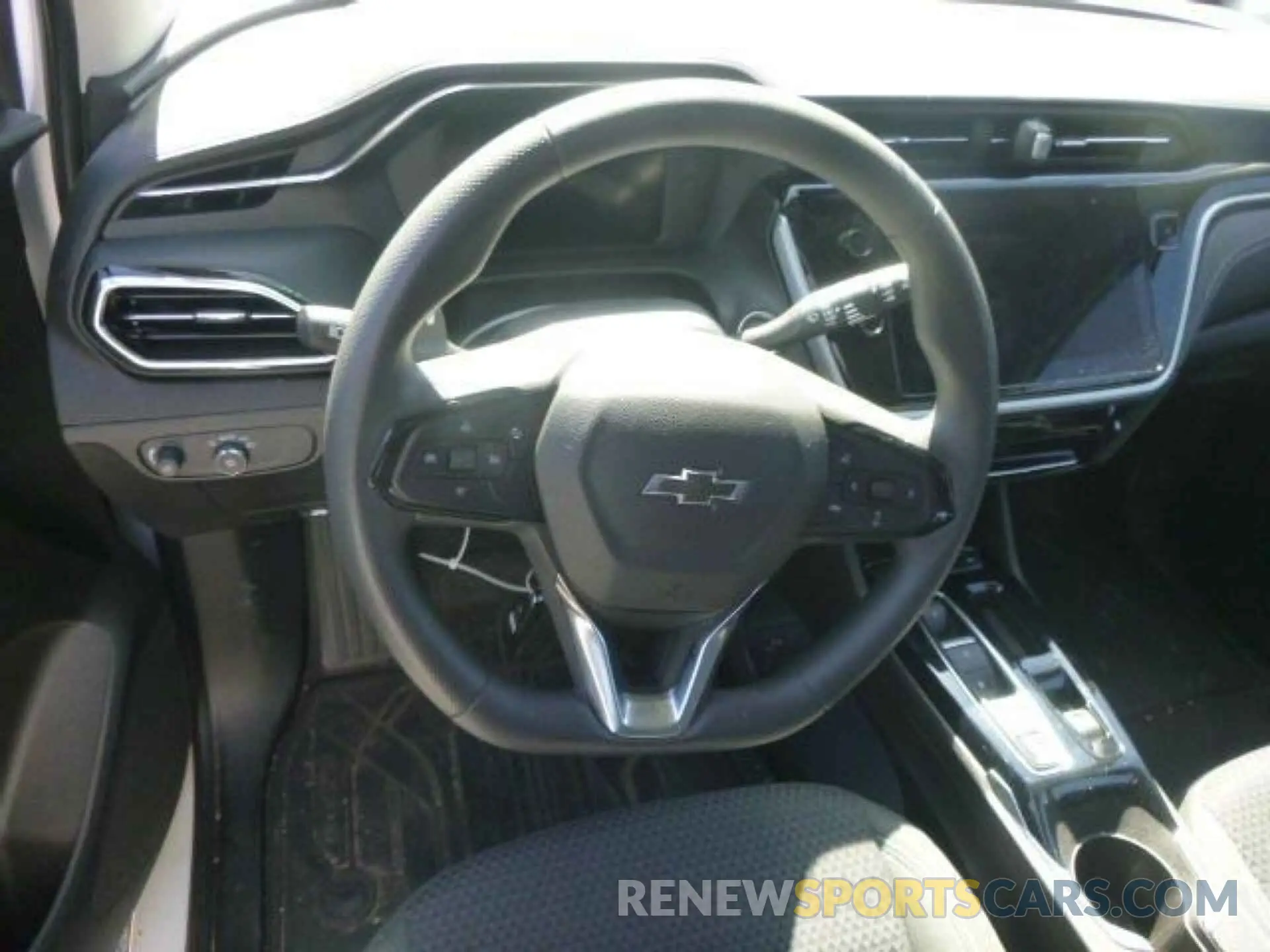 7 Photograph of a damaged car 1G1FY6S00N4125253 CHEVROLET BOLT EUV 2022
