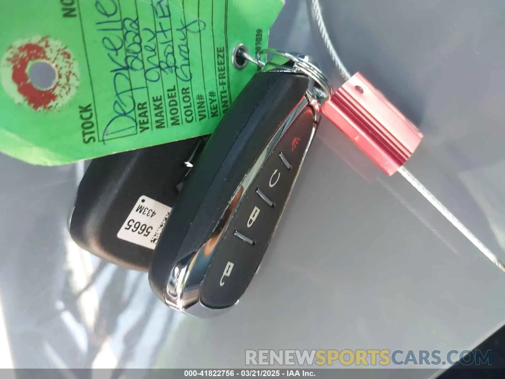 11 Photograph of a damaged car 1G1FY6S01N4112706 CHEVROLET BOLT EUV 2022