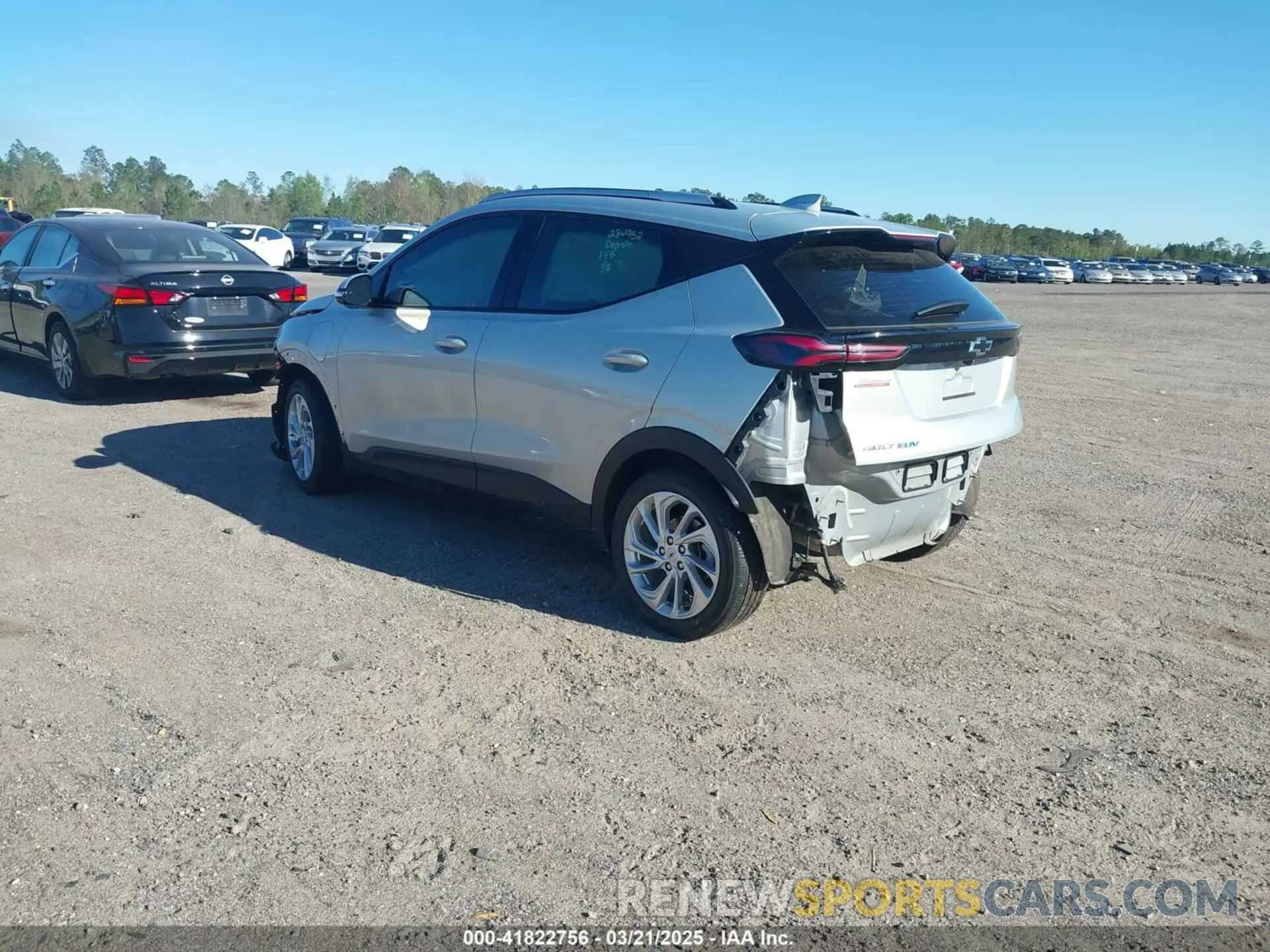 3 Photograph of a damaged car 1G1FY6S01N4112706 CHEVROLET BOLT EUV 2022