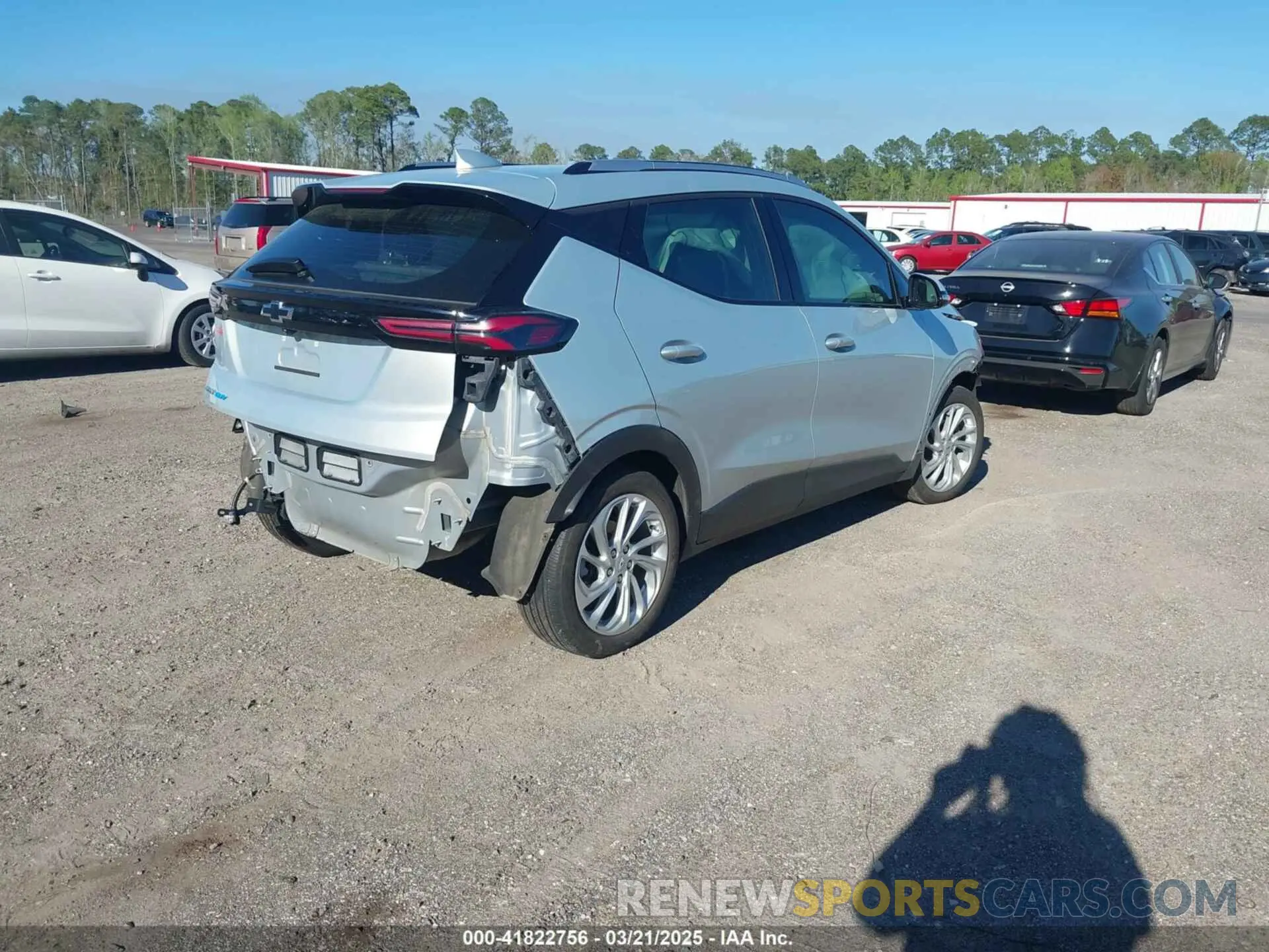 4 Photograph of a damaged car 1G1FY6S01N4112706 CHEVROLET BOLT EUV 2022