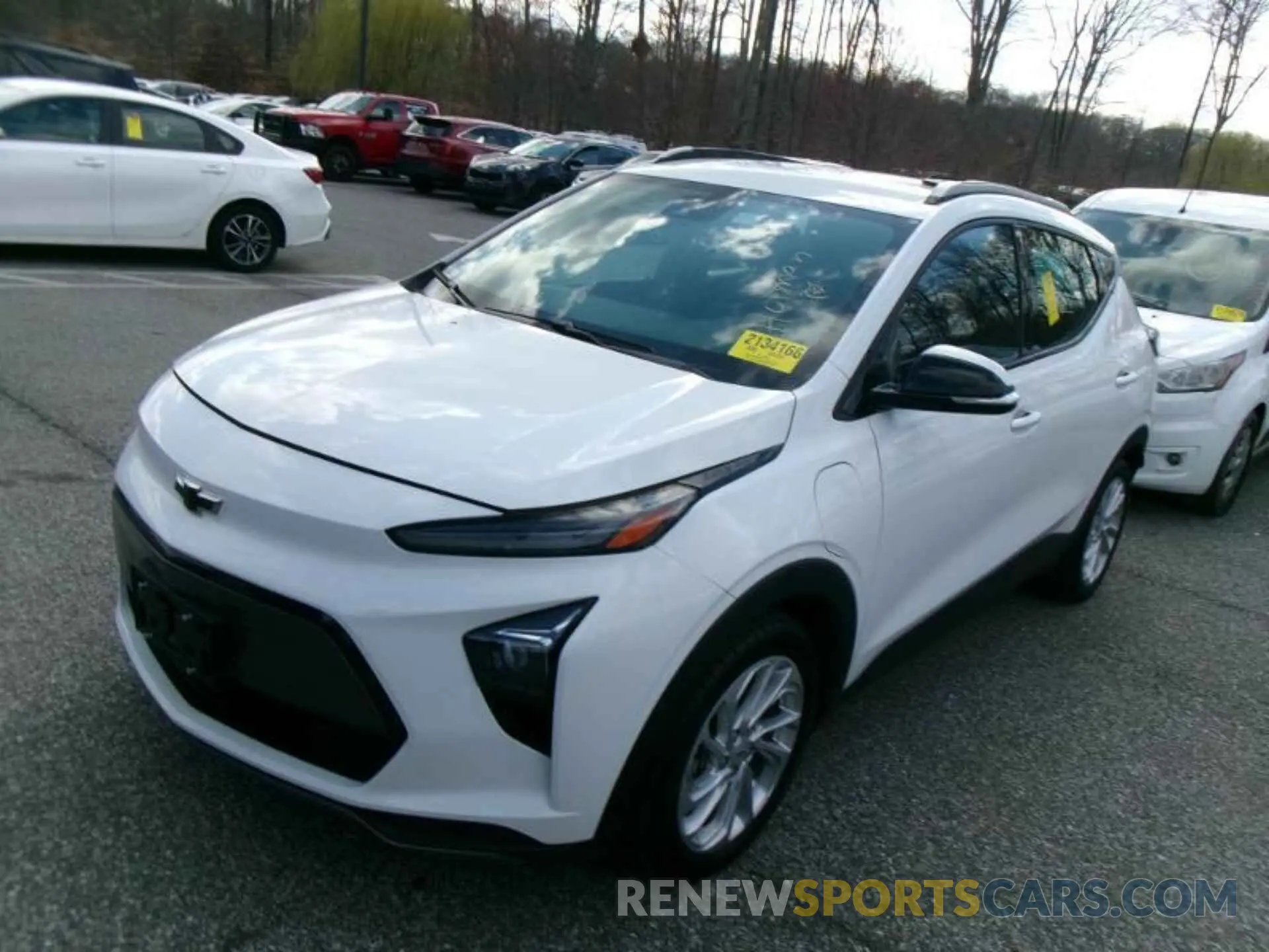 3 Photograph of a damaged car 1G1FY6S01N4125097 CHEVROLET BOLT EUV 2022