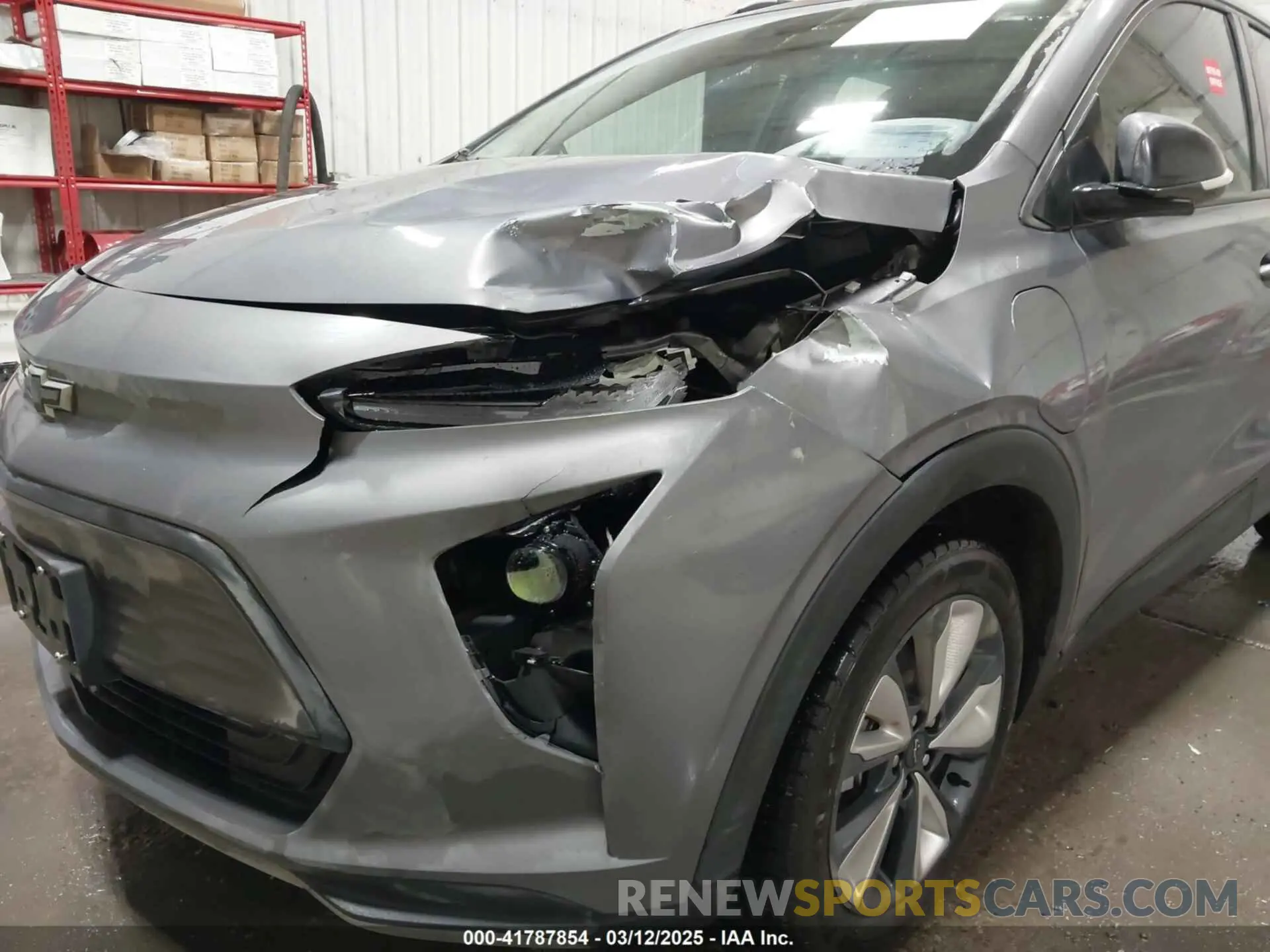 6 Photograph of a damaged car 1G1FY6S02N4108955 CHEVROLET BOLT EUV 2022