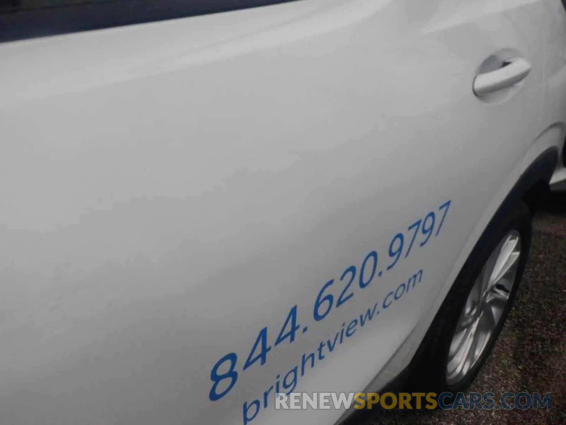 5 Photograph of a damaged car 1G1FY6S02N4125559 CHEVROLET BOLT EUV 2022