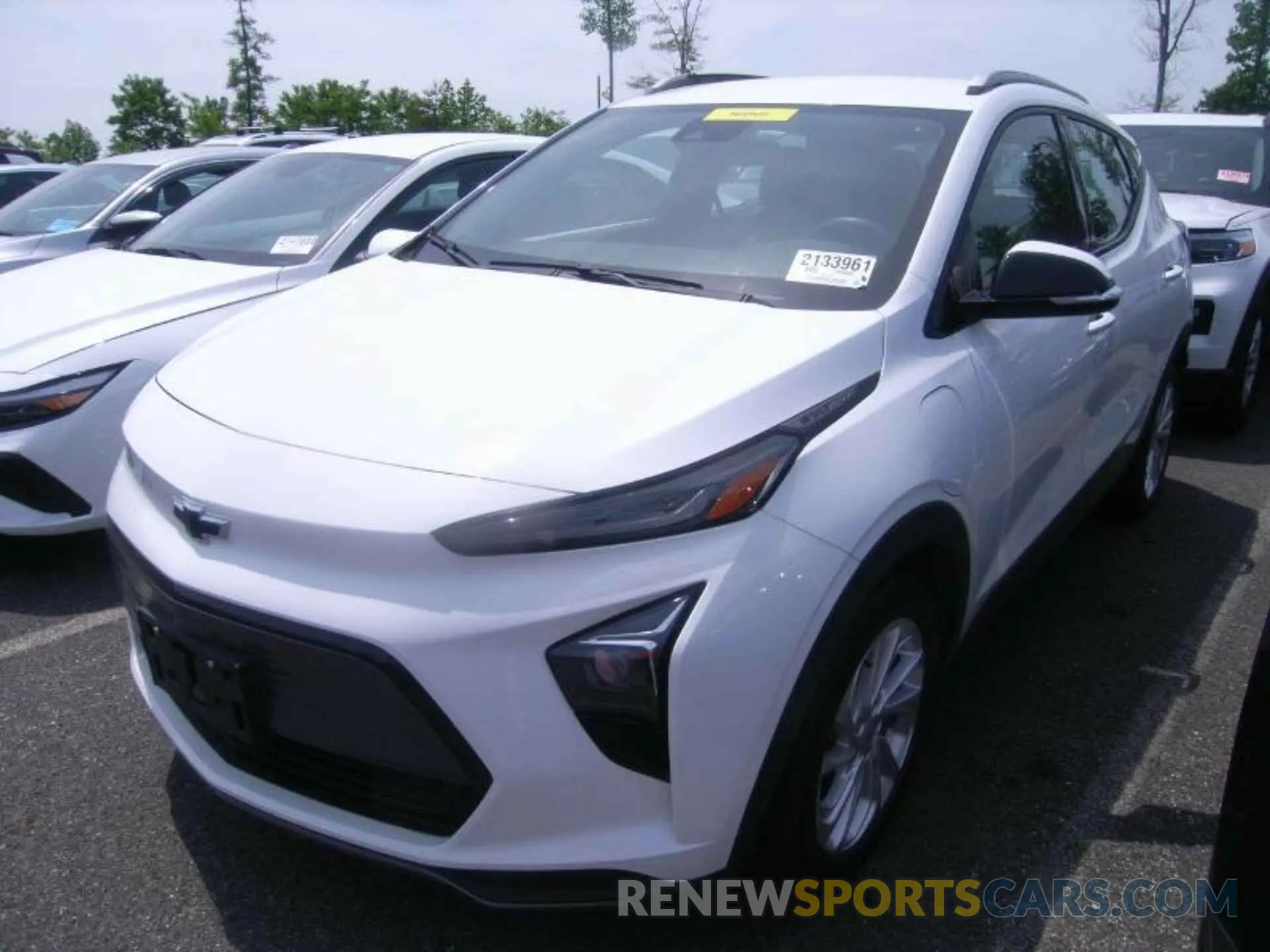 9 Photograph of a damaged car 1G1FY6S02N4125559 CHEVROLET BOLT EUV 2022