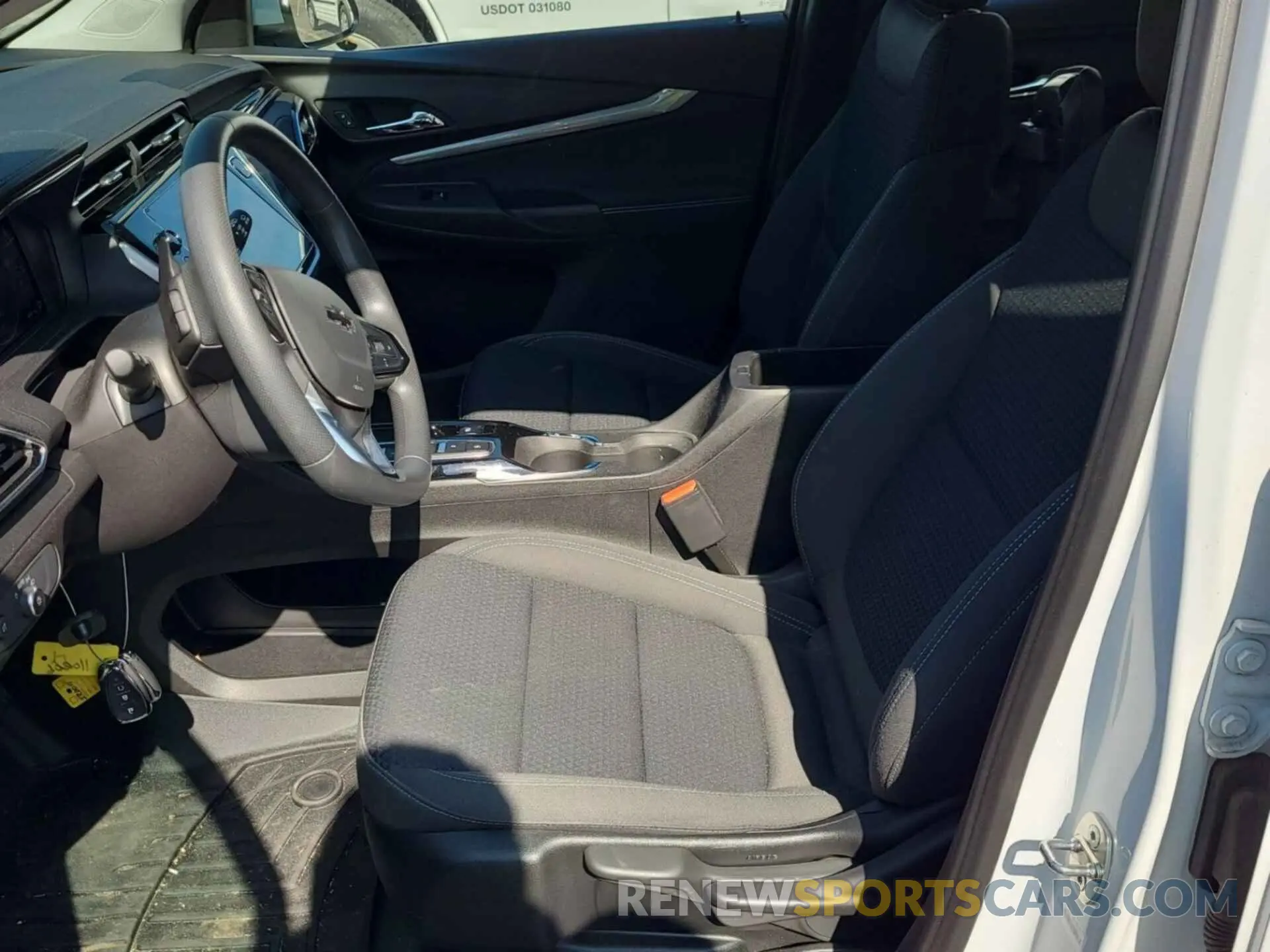 17 Photograph of a damaged car 1G1FY6S04N4117835 CHEVROLET BOLT EUV 2022