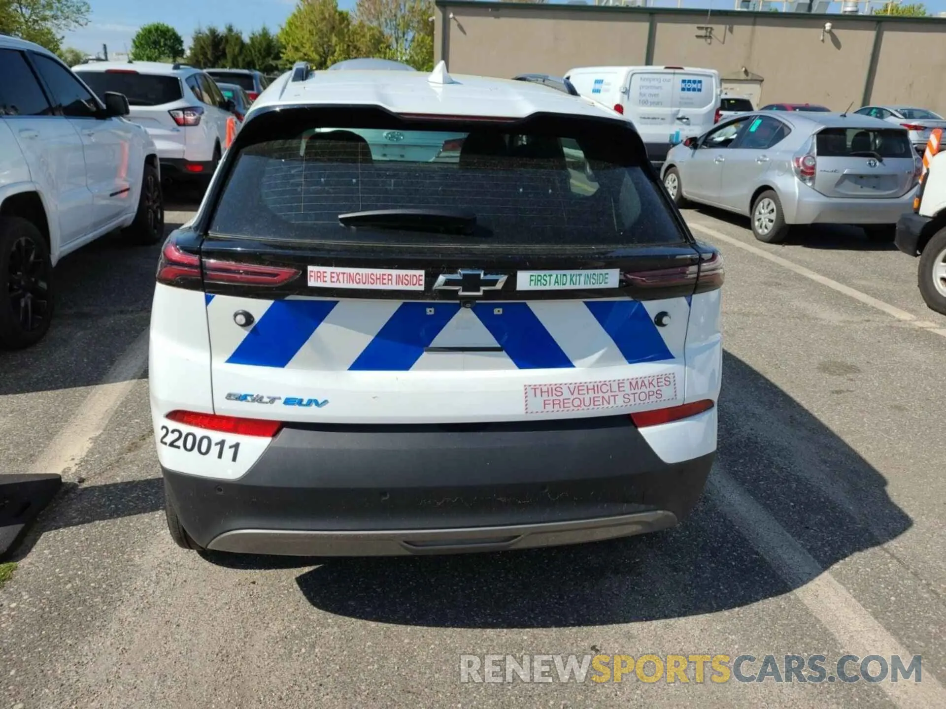 18 Photograph of a damaged car 1G1FY6S04N4117835 CHEVROLET BOLT EUV 2022