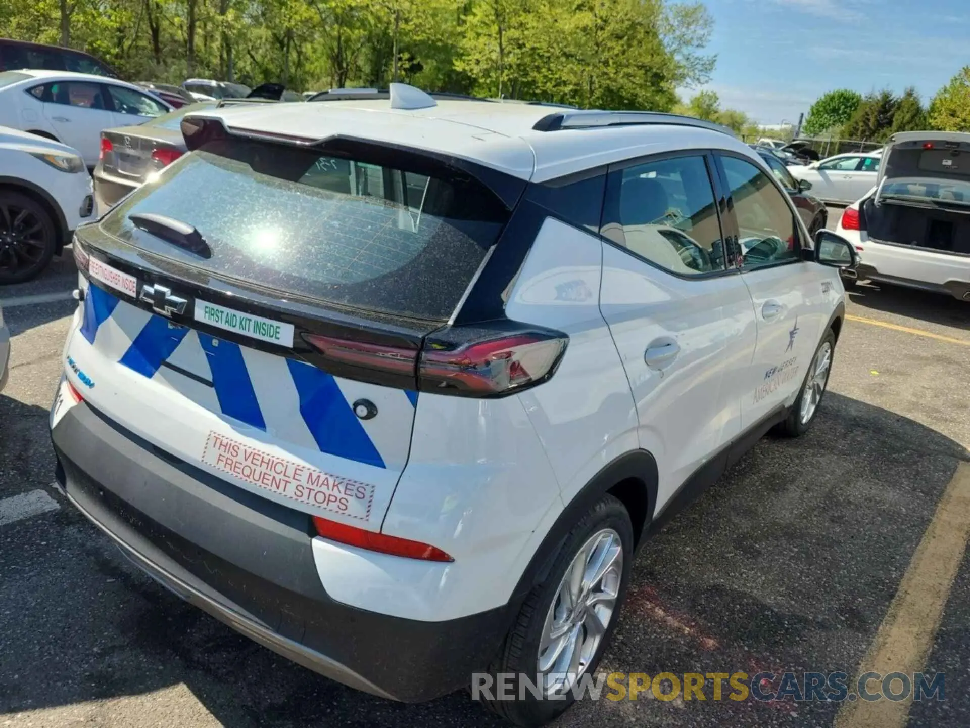 46 Photograph of a damaged car 1G1FY6S04N4117835 CHEVROLET BOLT EUV 2022