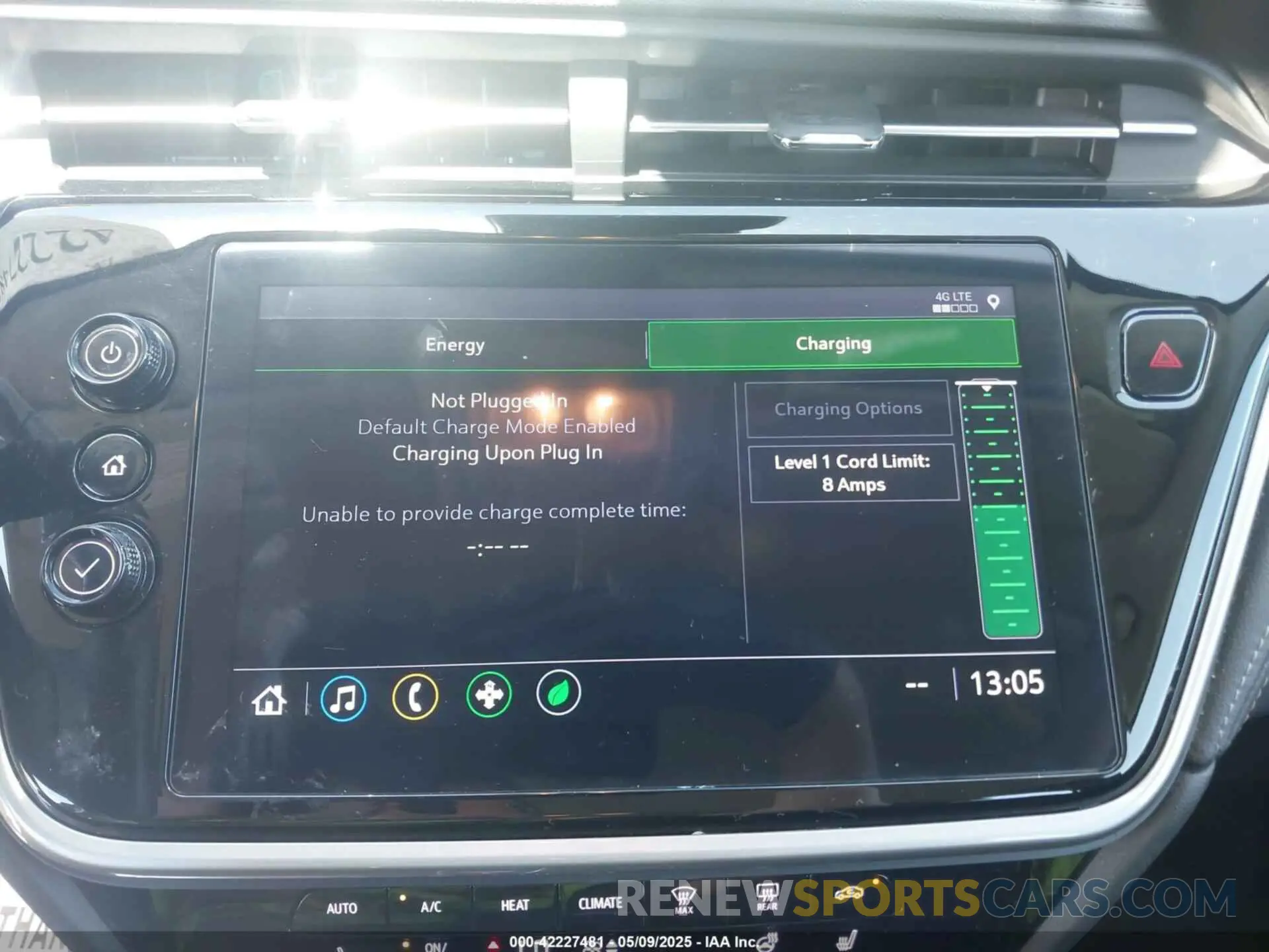 17 Photograph of a damaged car 1G1FY6S05N4109761 CHEVROLET BOLT EUV 2022
