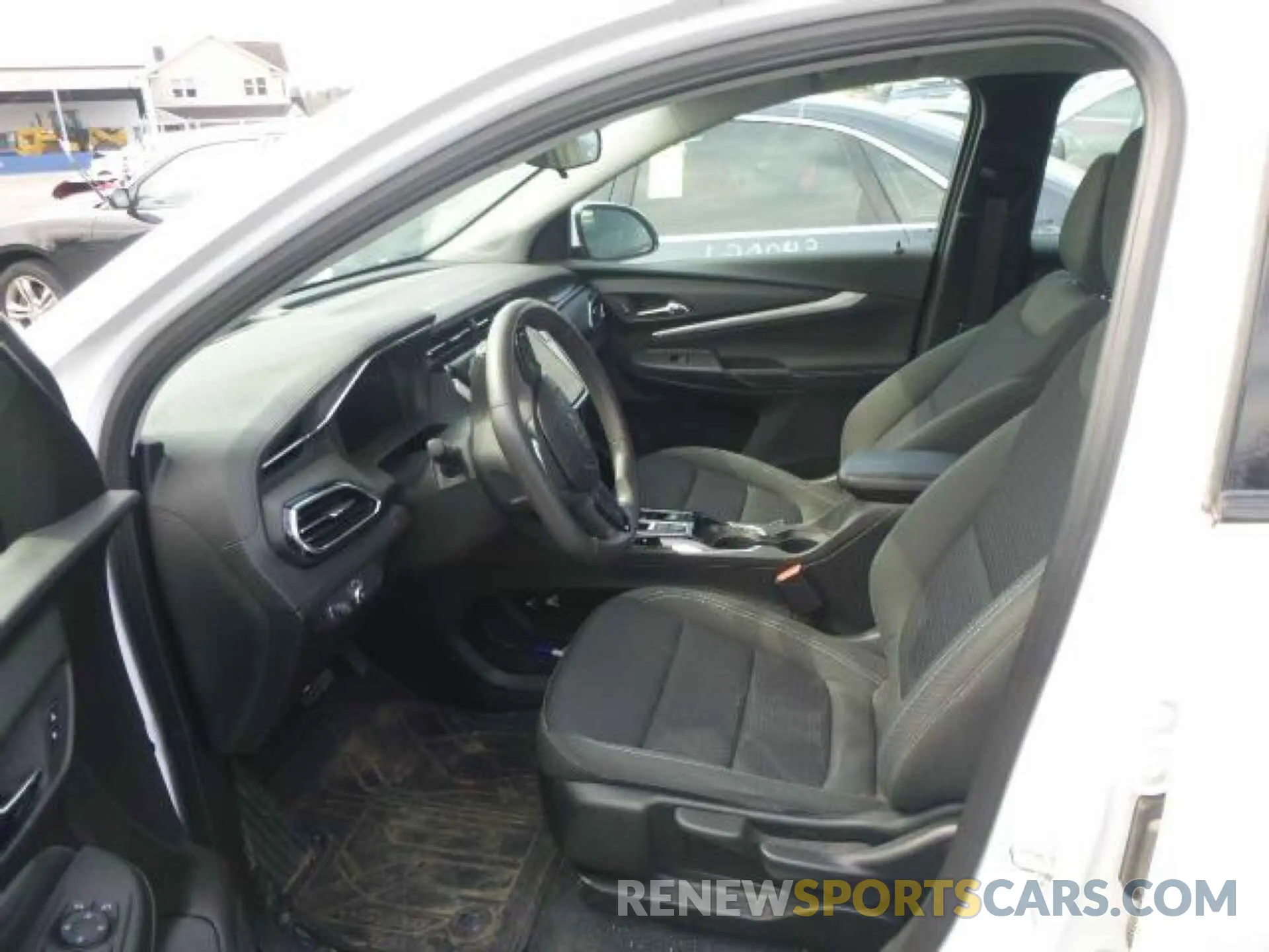 2 Photograph of a damaged car 1G1FY6S05N4125216 CHEVROLET BOLT EUV 2022