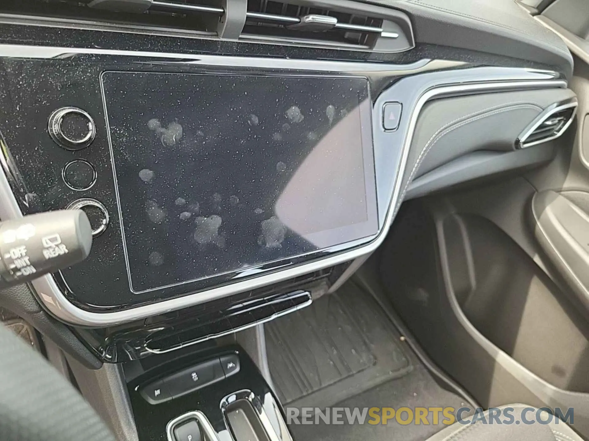 10 Photograph of a damaged car 1G1FY6S05N4125281 CHEVROLET BOLT EUV 2022