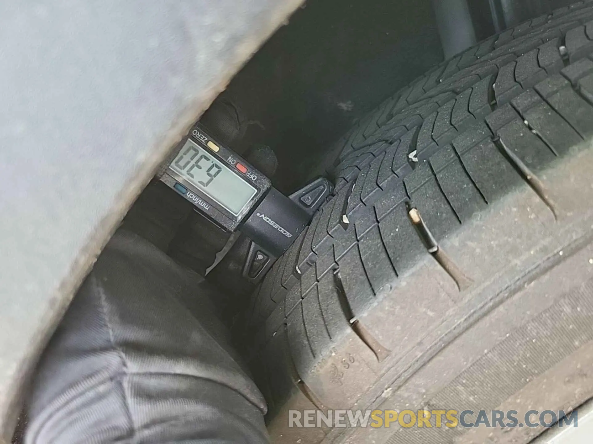19 Photograph of a damaged car 1G1FY6S05N4125281 CHEVROLET BOLT EUV 2022