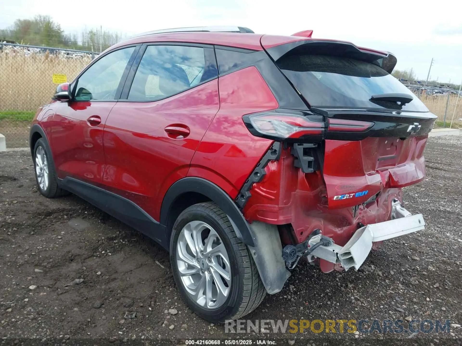 3 Photograph of a damaged car 1G1FY6S06N4108442 CHEVROLET BOLT EUV 2022