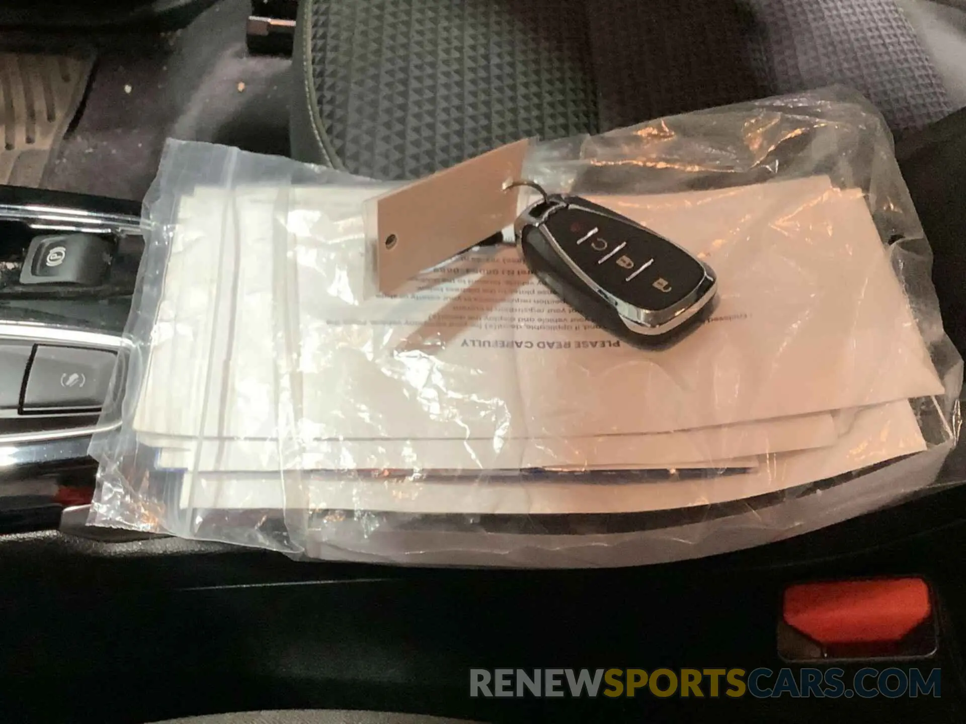 22 Photograph of a damaged car 1G1FY6S06N4125337 CHEVROLET BOLT EUV 2022