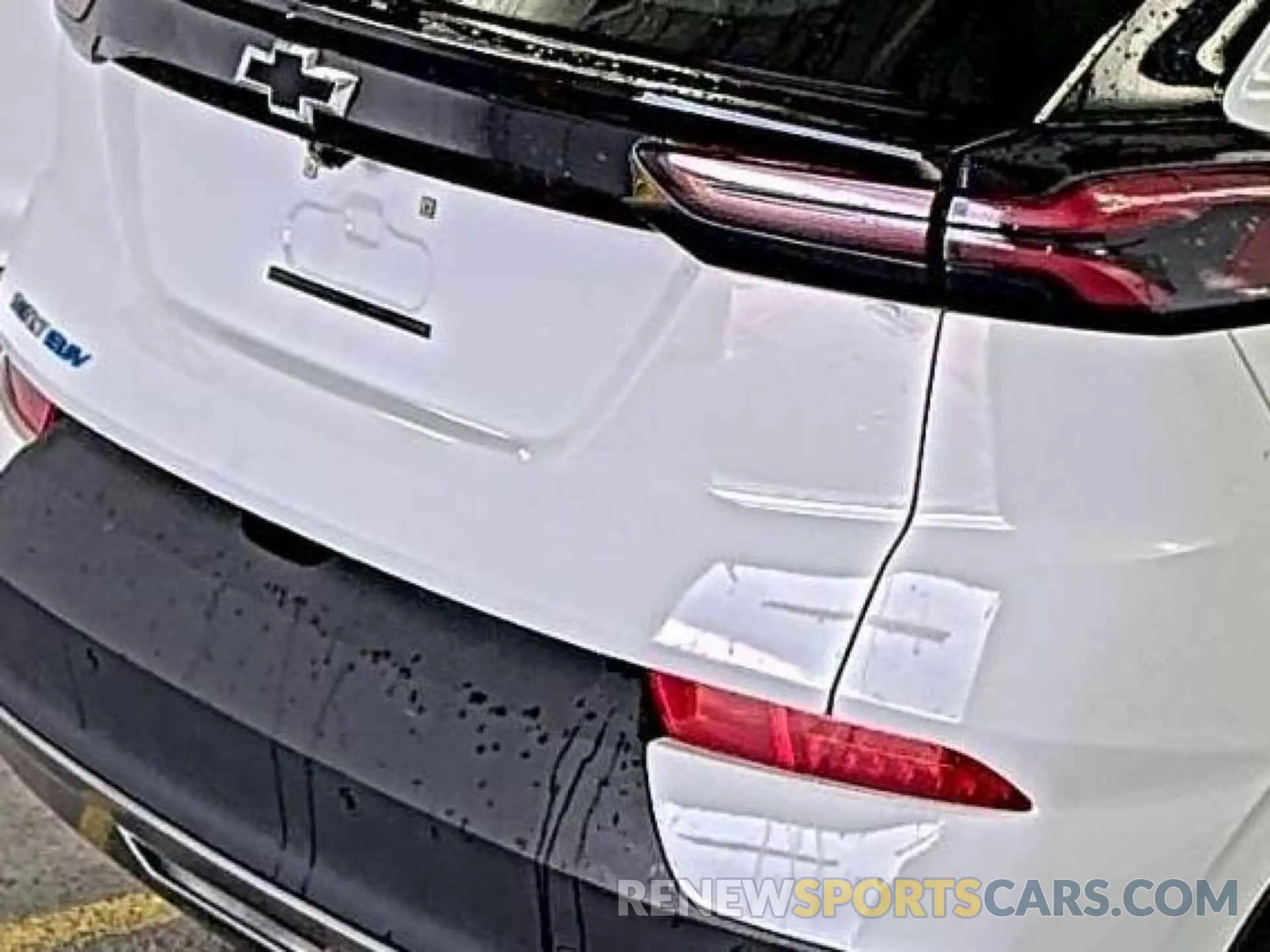 38 Photograph of a damaged car 1G1FY6S06N4125337 CHEVROLET BOLT EUV 2022