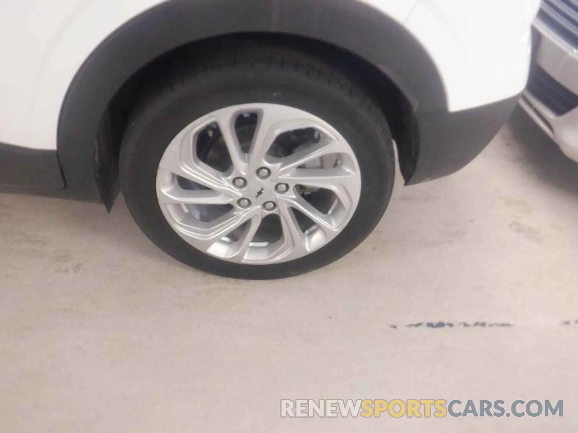 12 Photograph of a damaged car 1G1FY6S07N4125282 CHEVROLET BOLT EUV 2022