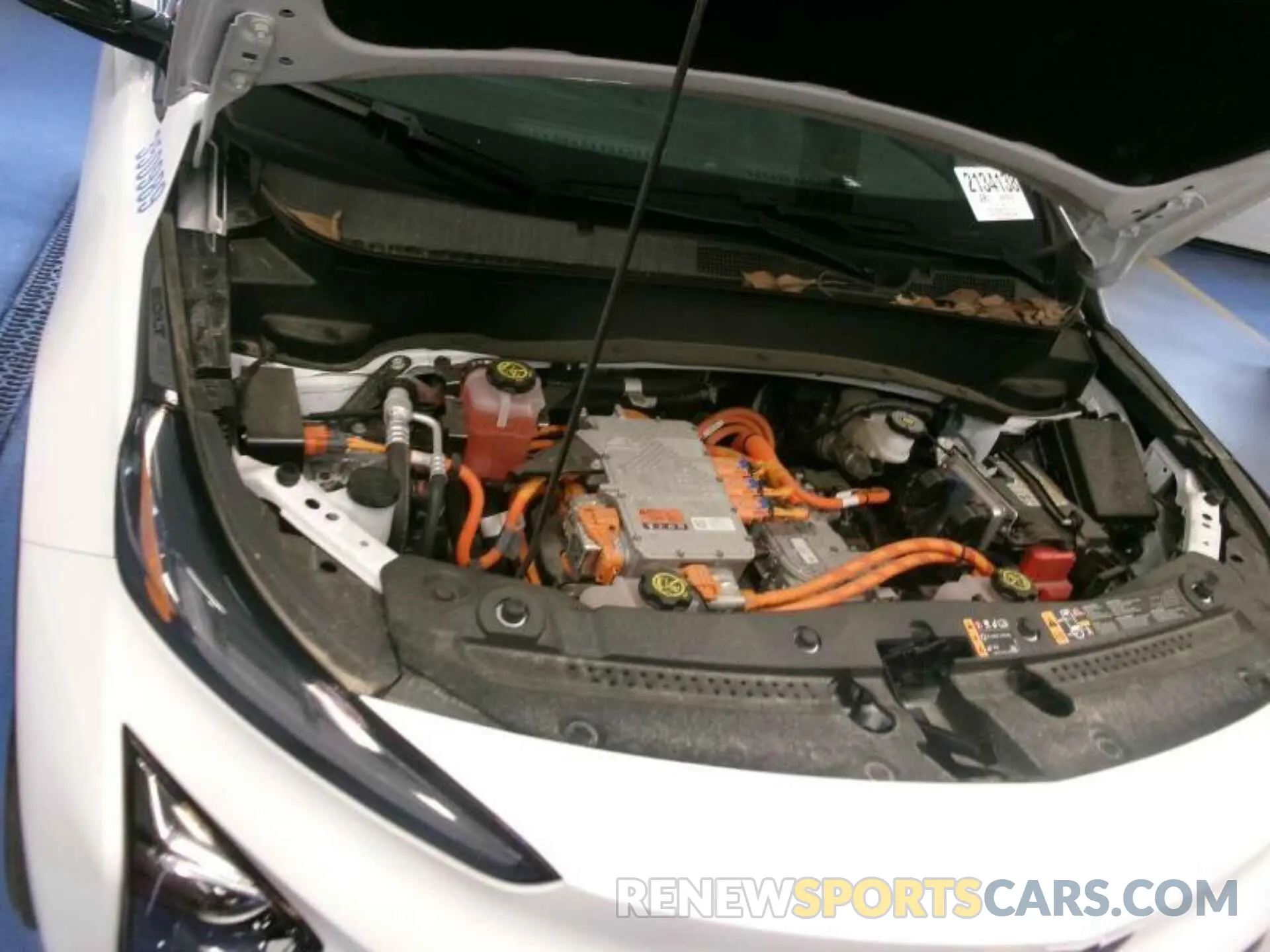 2 Photograph of a damaged car 1G1FY6S09N4125588 CHEVROLET BOLT EUV 2022