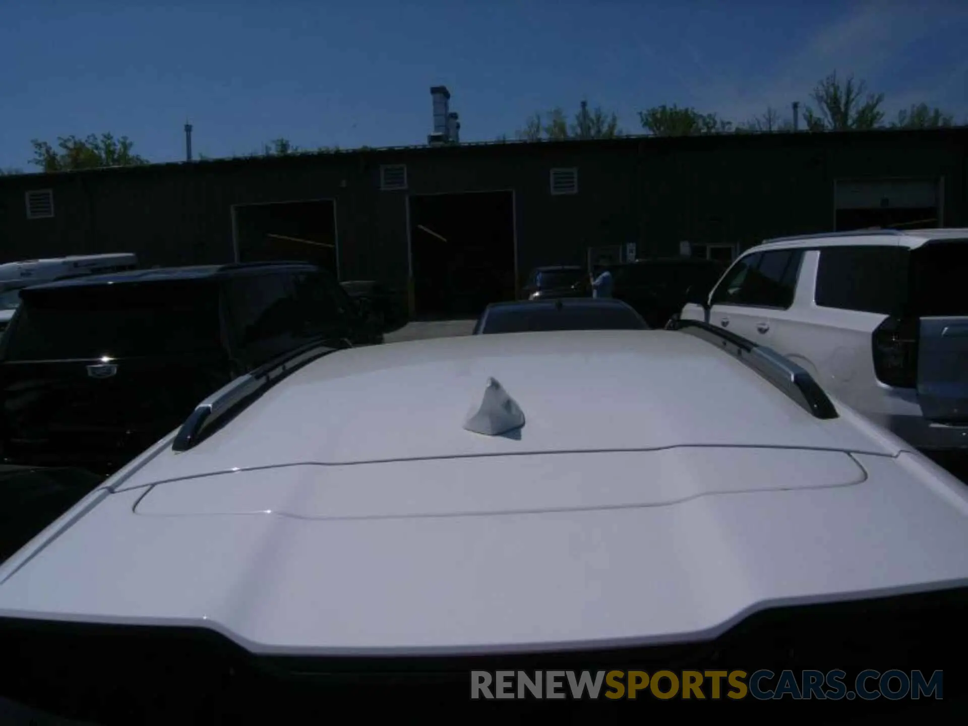 5 Photograph of a damaged car 1G1FY6S09N4125588 CHEVROLET BOLT EUV 2022