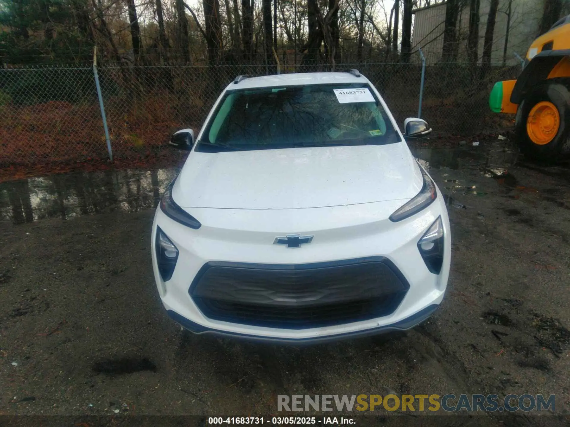 12 Photograph of a damaged car 1G1FY6S0XN4121176 CHEVROLET BOLT EUV 2022
