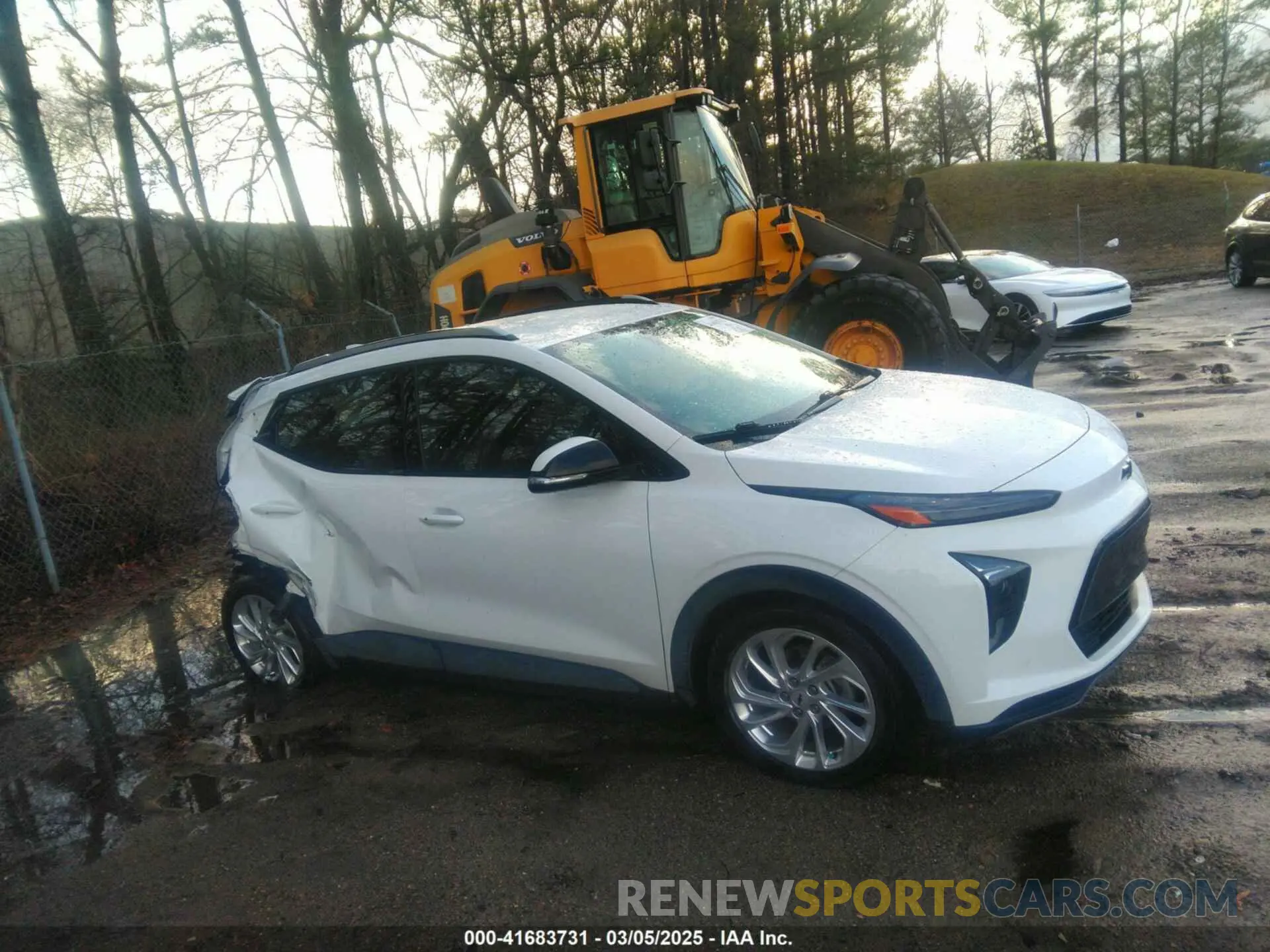 13 Photograph of a damaged car 1G1FY6S0XN4121176 CHEVROLET BOLT EUV 2022