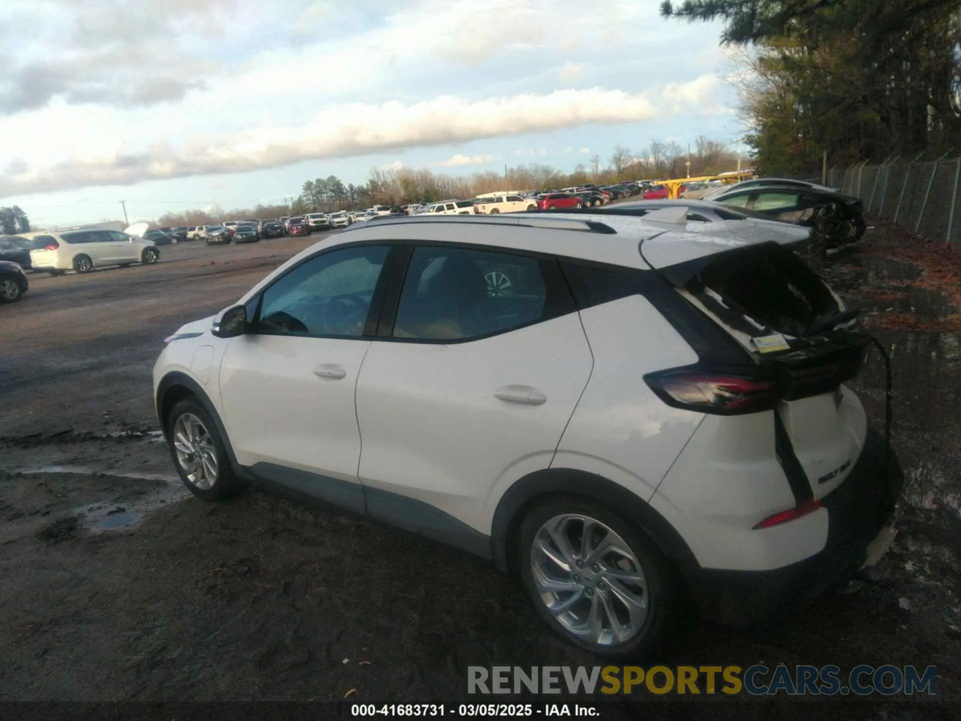 14 Photograph of a damaged car 1G1FY6S0XN4121176 CHEVROLET BOLT EUV 2022