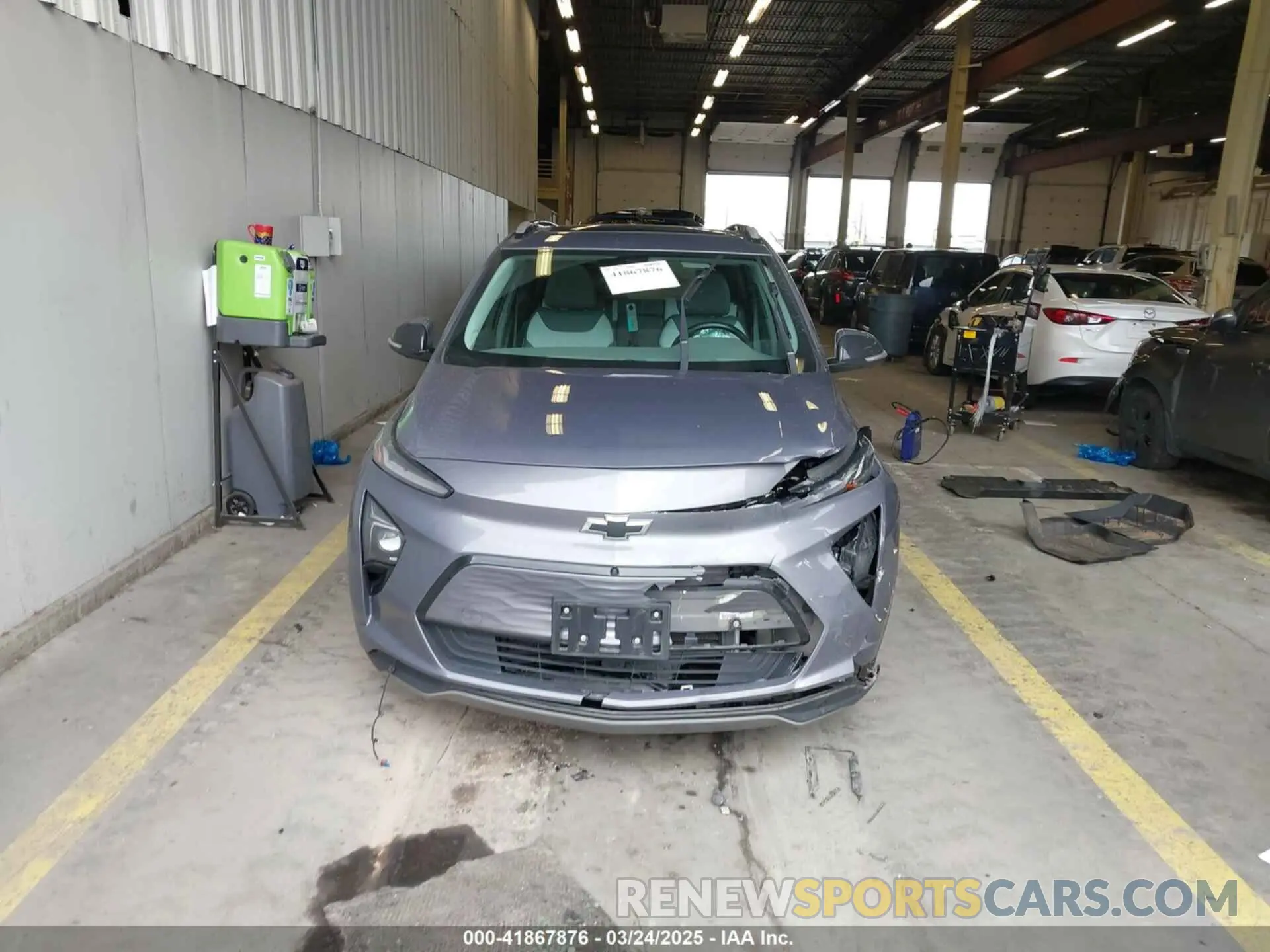 11 Photograph of a damaged car 1G1FZ6S00N4124455 CHEVROLET BOLT EUV 2022