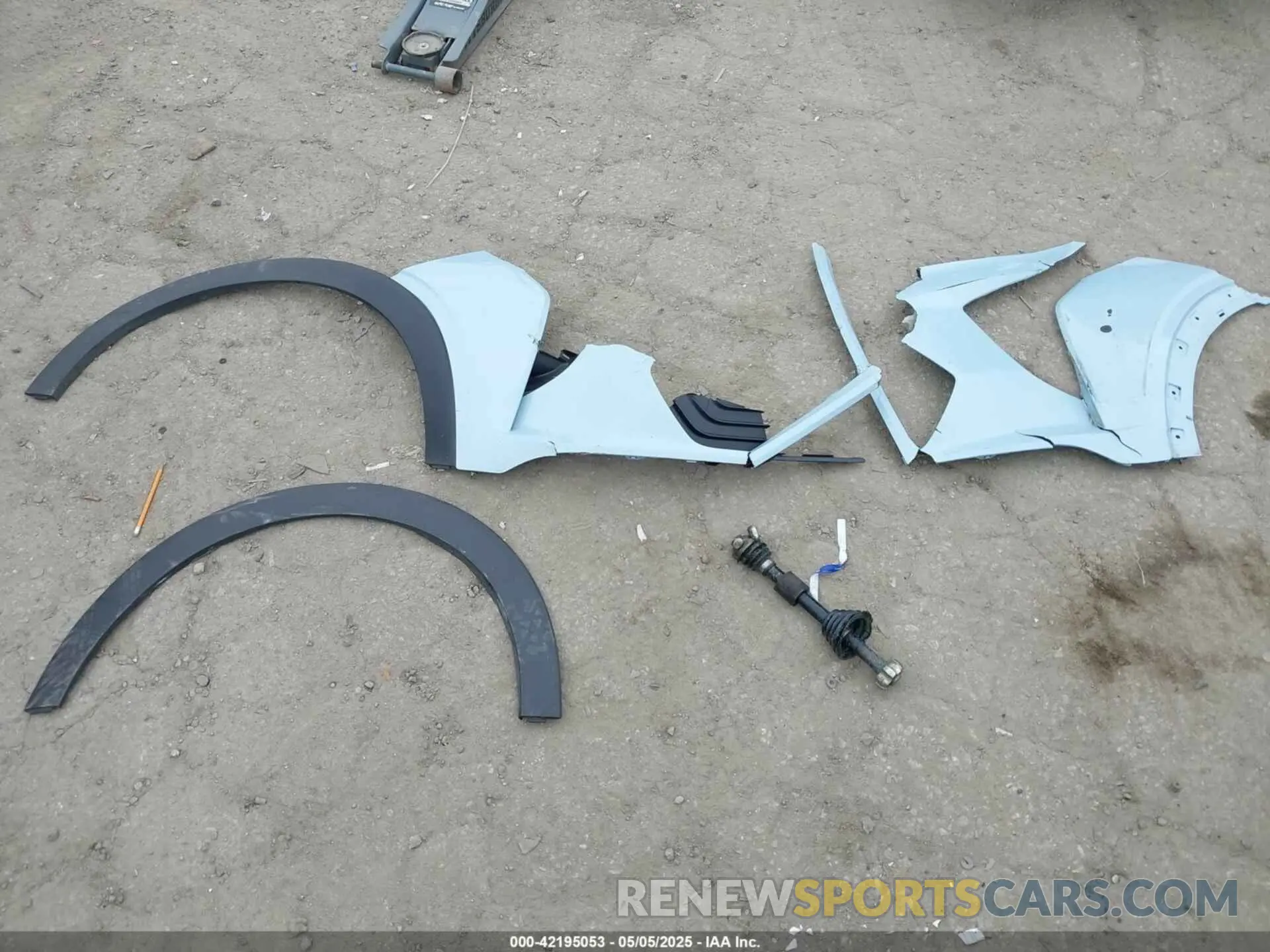 12 Photograph of a damaged car 1G1FZ6S08N4124753 CHEVROLET BOLT EUV 2022