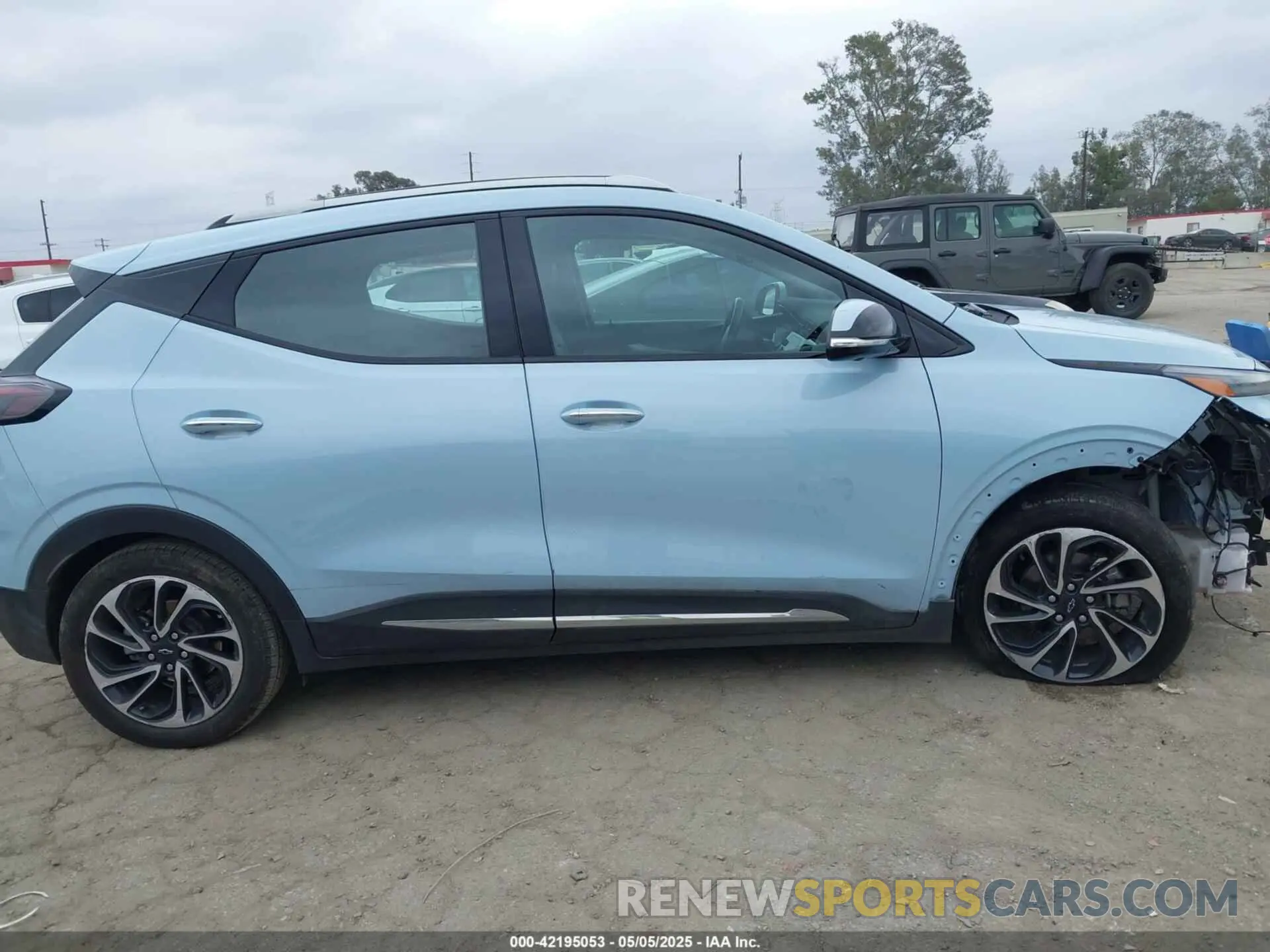 14 Photograph of a damaged car 1G1FZ6S08N4124753 CHEVROLET BOLT EUV 2022