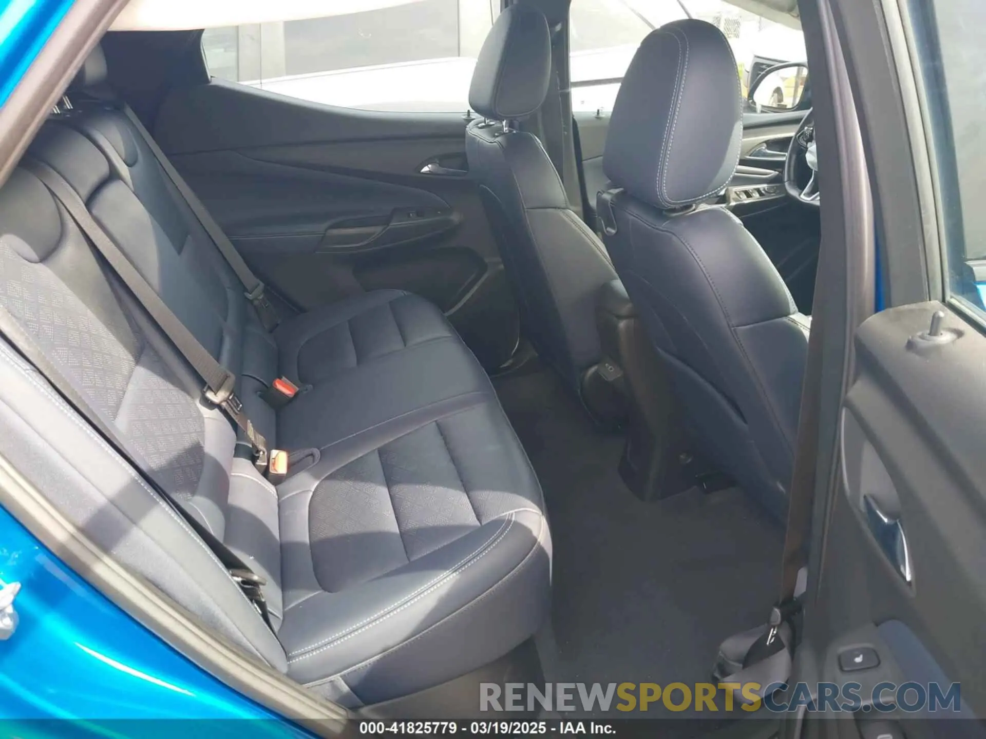 8 Photograph of a damaged car 1G1FZ6S0XN4109848 CHEVROLET BOLT EUV 2022