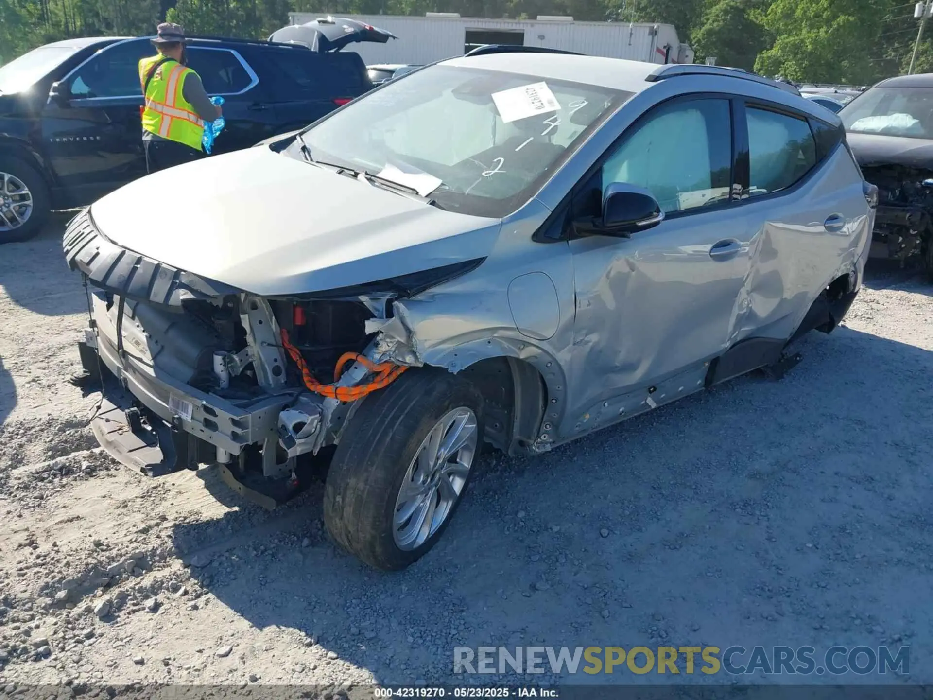 6 Photograph of a damaged car 1G1FY6S00P4149412 CHEVROLET BOLT EUV 2023