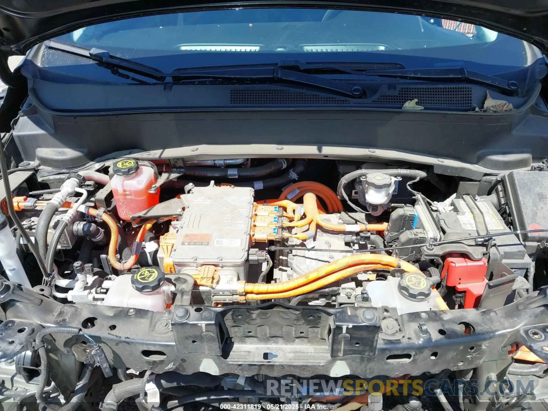 10 Photograph of a damaged car 1G1FY6S00P4152374 CHEVROLET BOLT EUV 2023