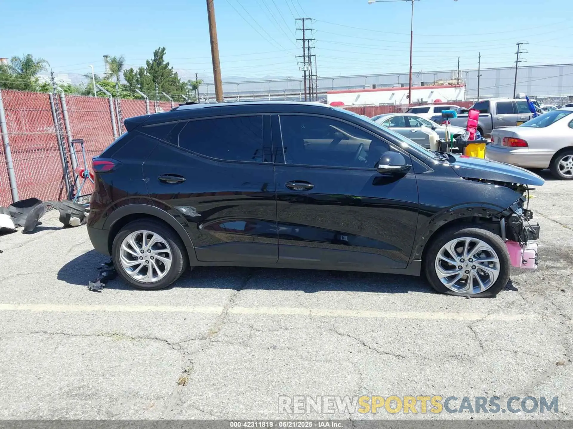 14 Photograph of a damaged car 1G1FY6S00P4152374 CHEVROLET BOLT EUV 2023