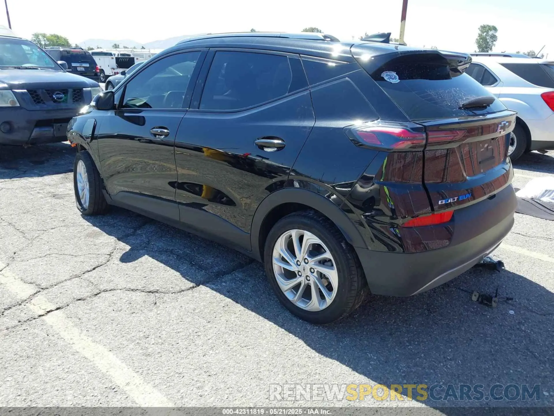3 Photograph of a damaged car 1G1FY6S00P4152374 CHEVROLET BOLT EUV 2023