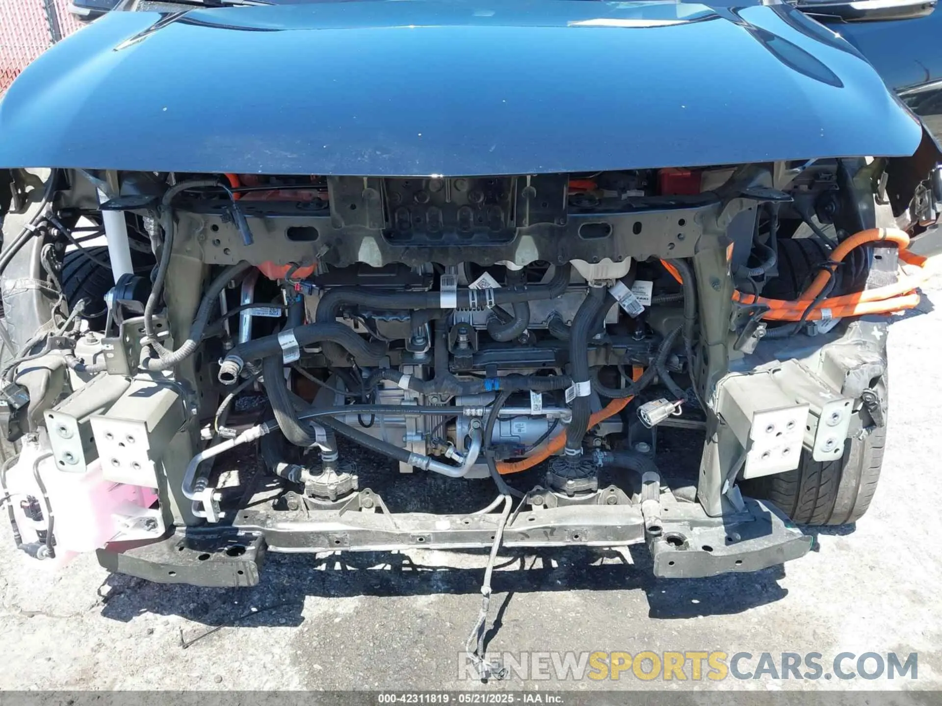 6 Photograph of a damaged car 1G1FY6S00P4152374 CHEVROLET BOLT EUV 2023